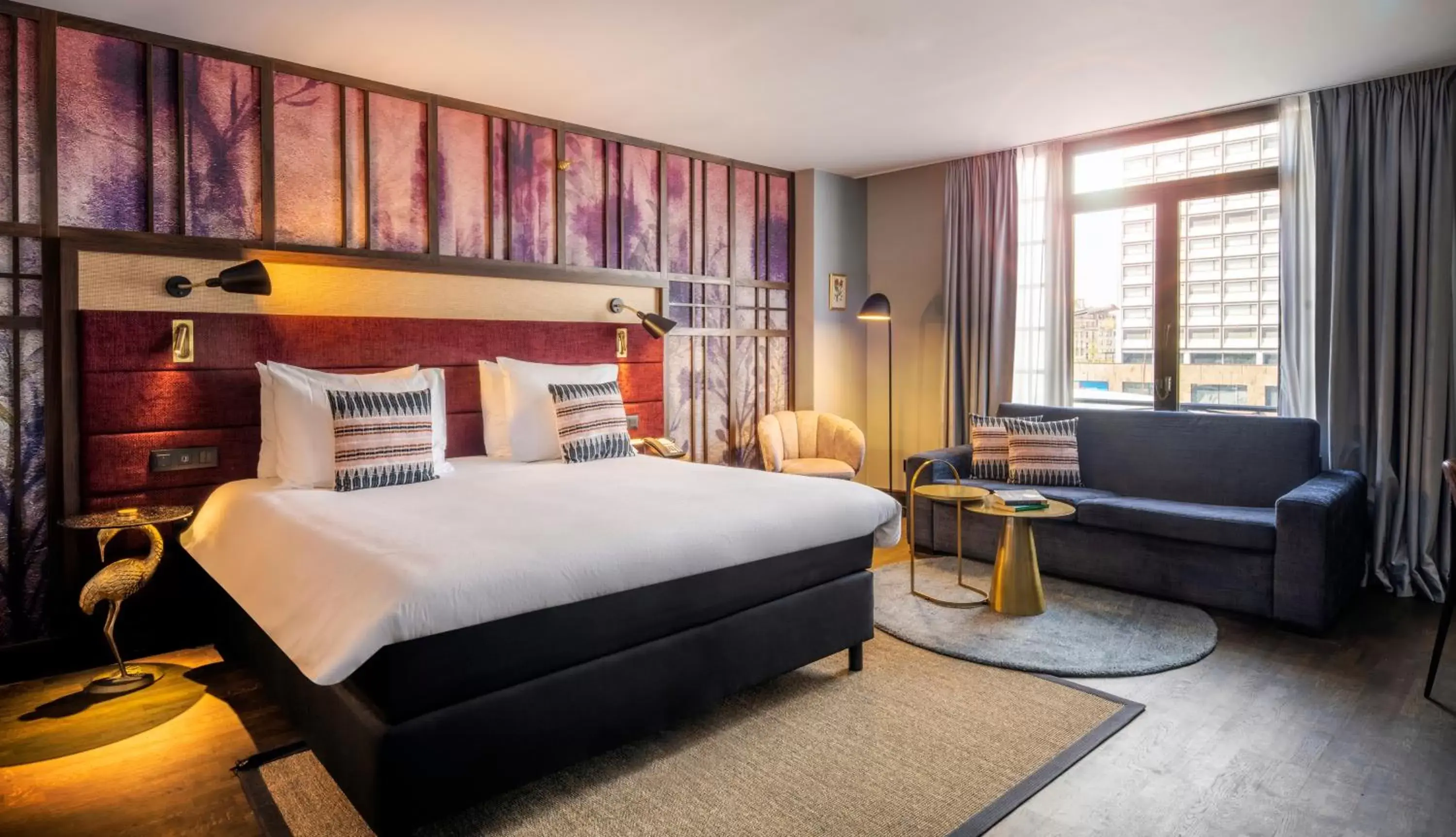 Premium King Room with Sofa in Hotel Indigo Brussels - City, an IHG Hotel