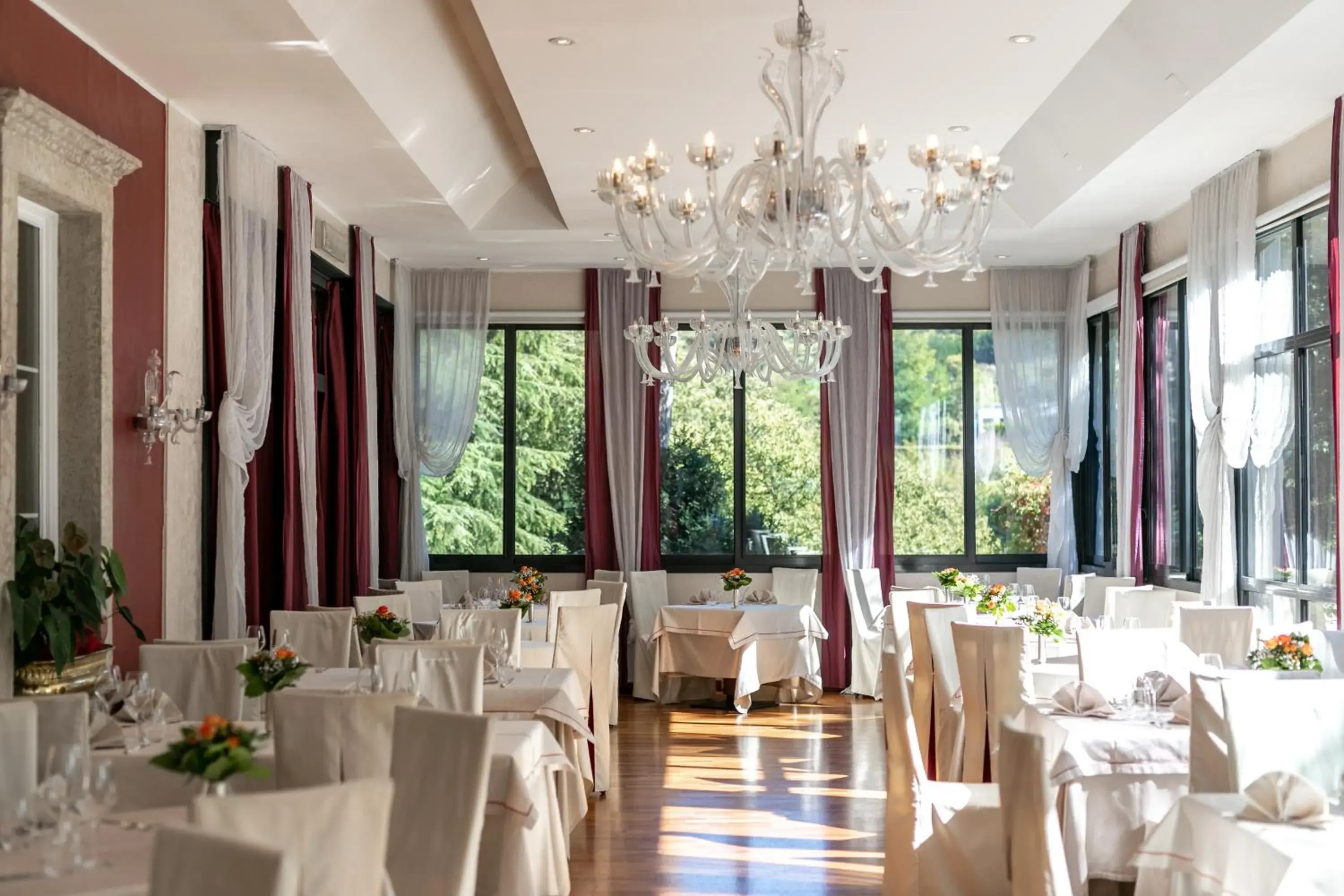 Restaurant/Places to Eat in Hotel Villa Madruzzo