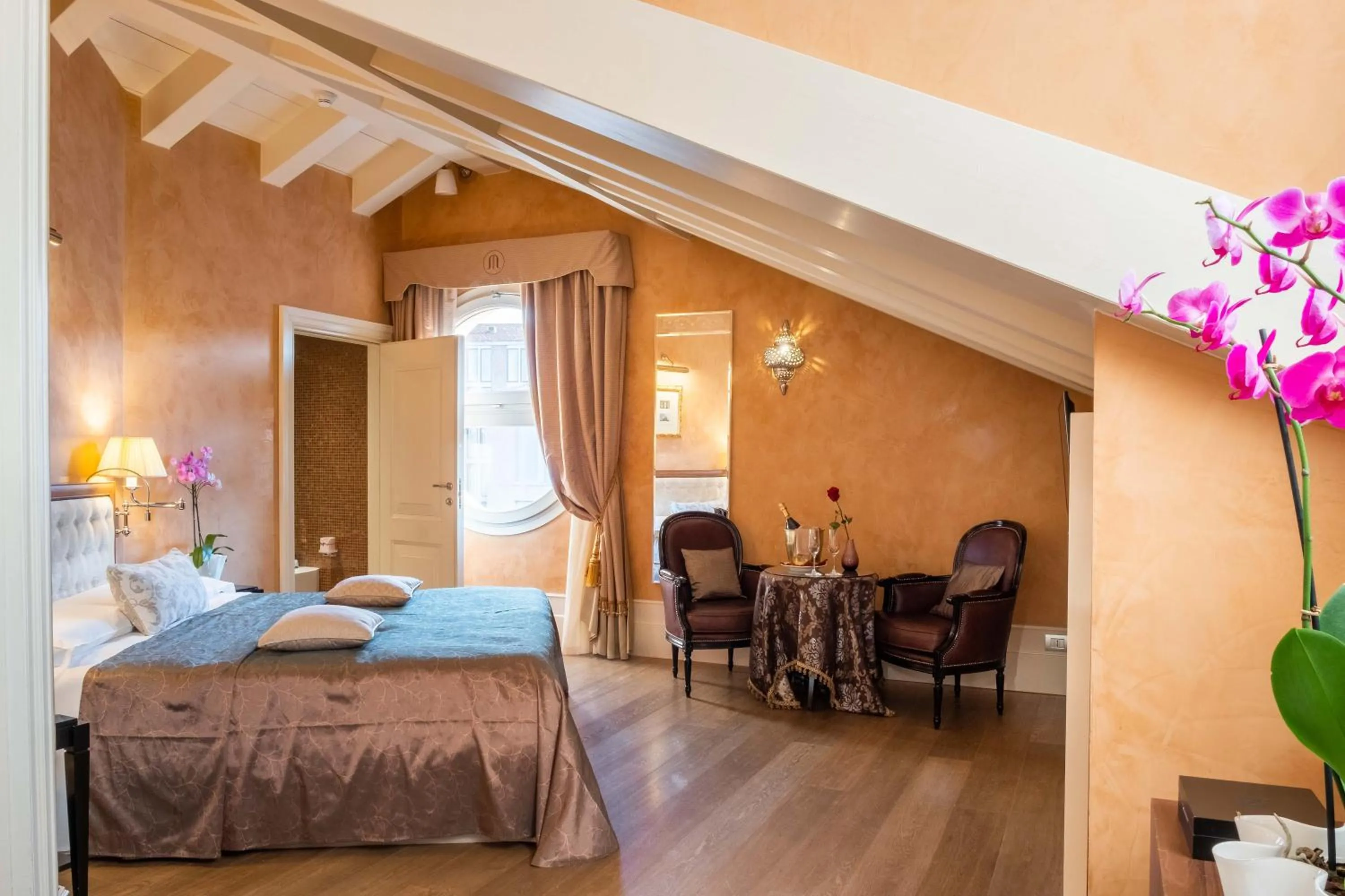 Bed in Hotel Moresco