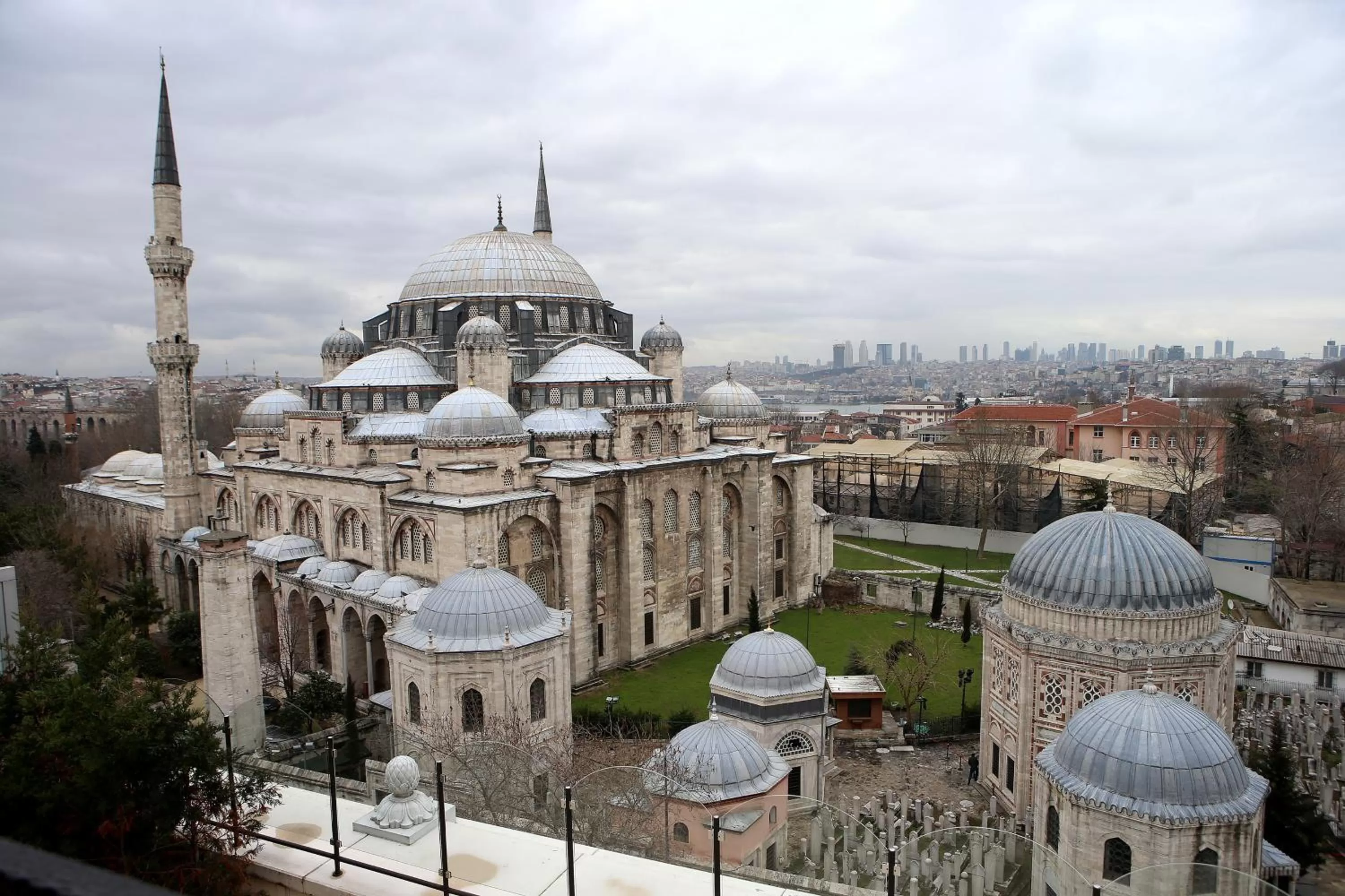 Landmark view in Grand Hotel Gulsoy Old City