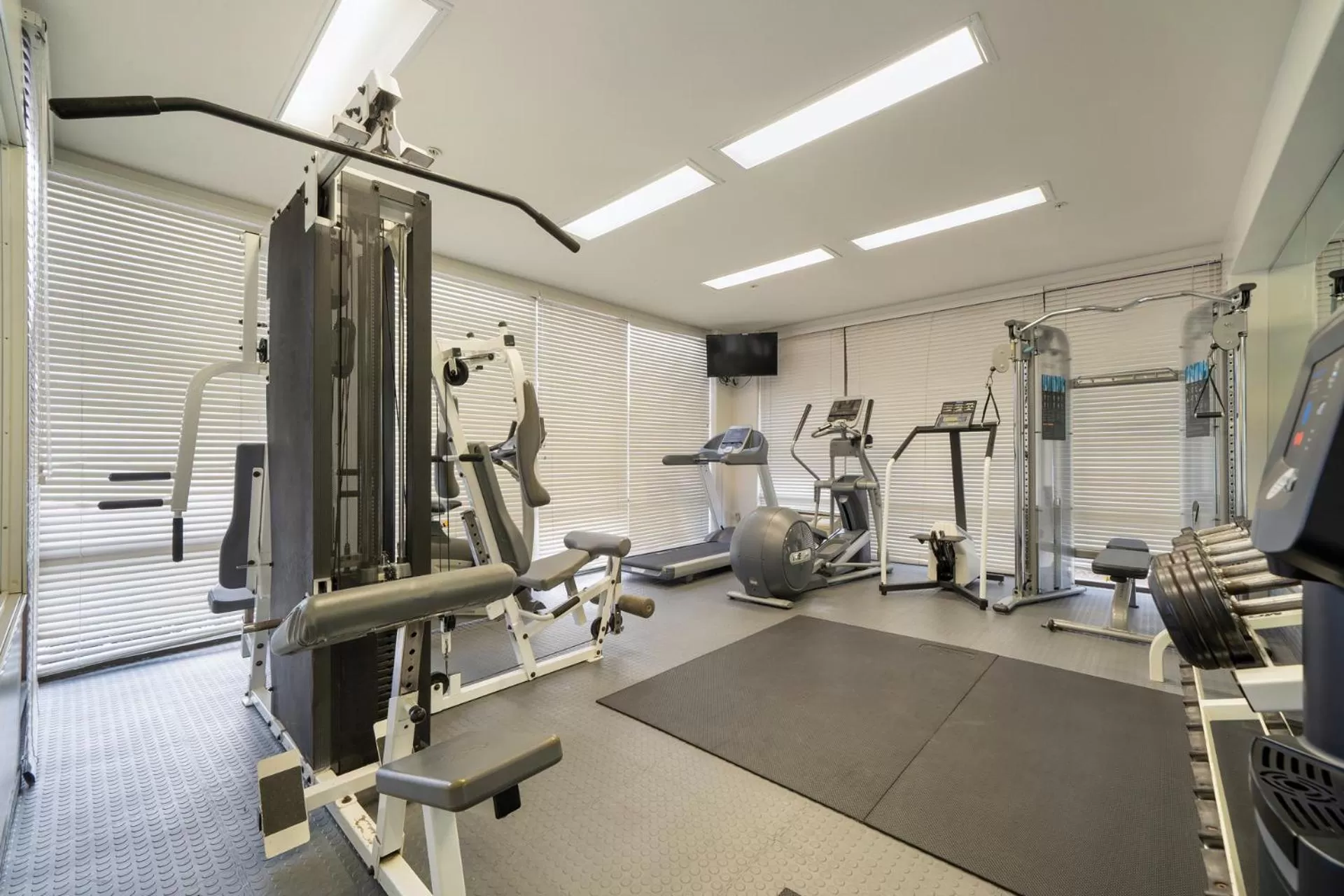 Fitness centre/facilities in Casablanca Inn