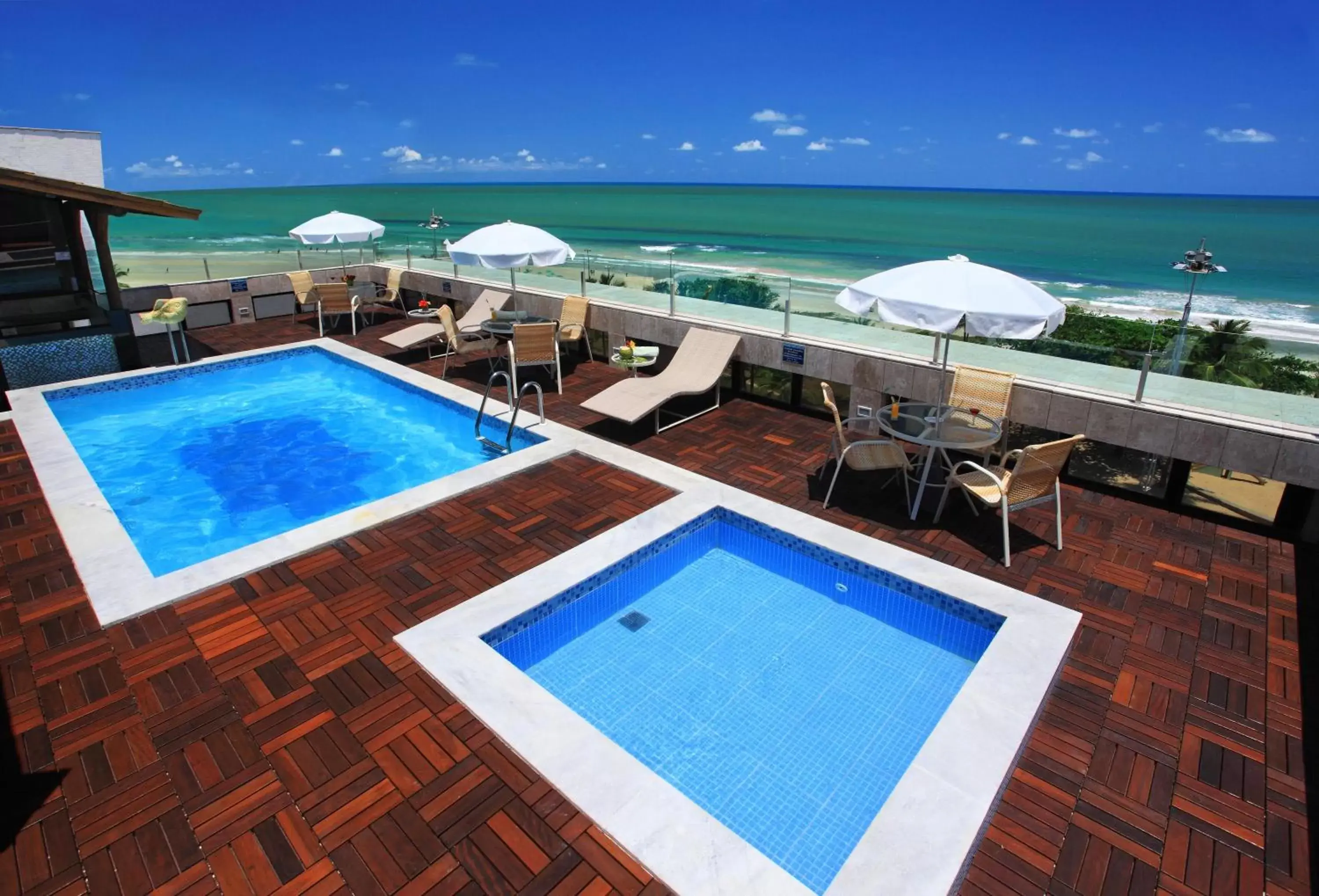 Balcony/Terrace, Pool View in Marante Plaza Hotel