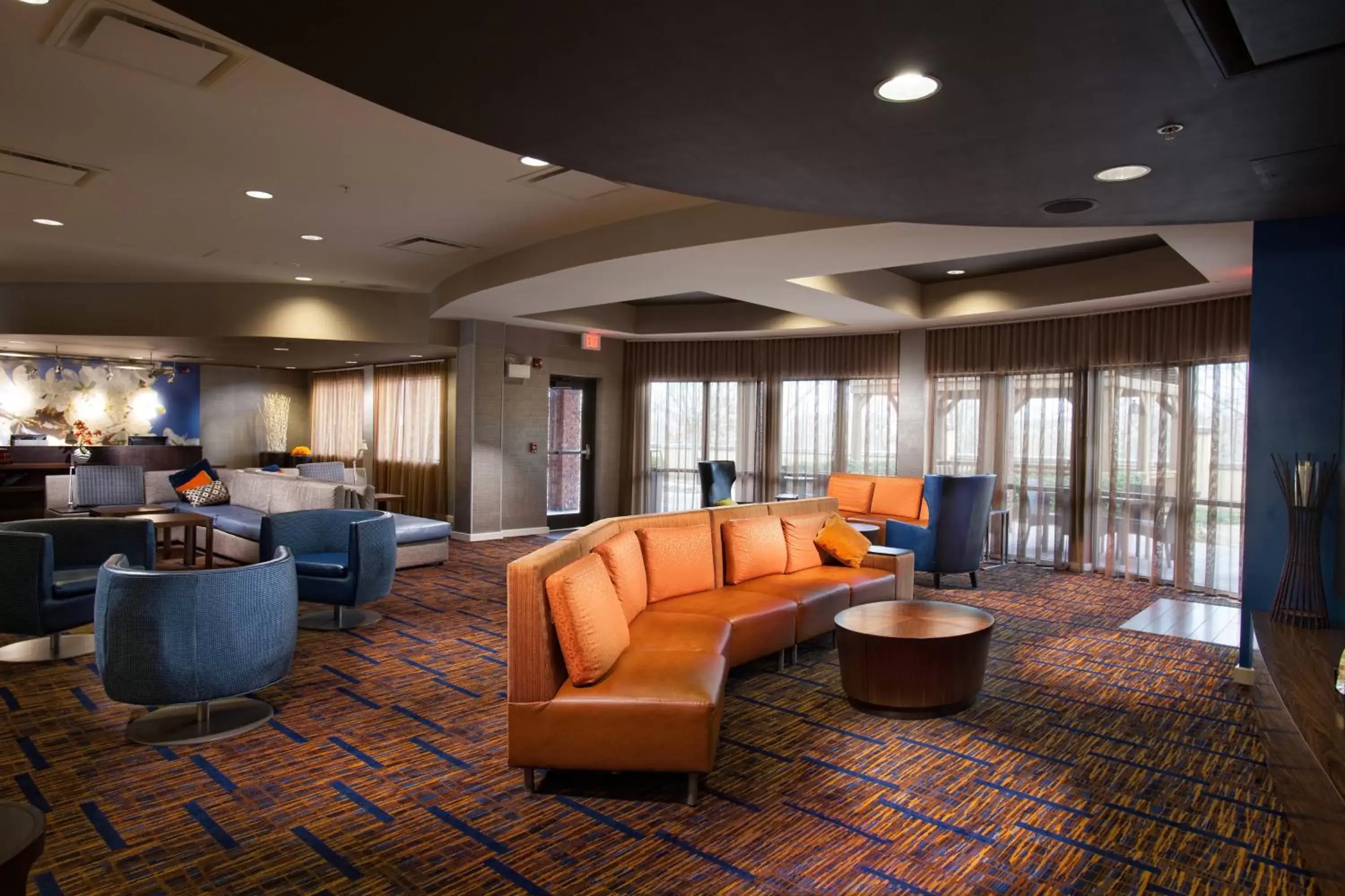 Lobby or reception in Courtyard by Marriott Fayetteville