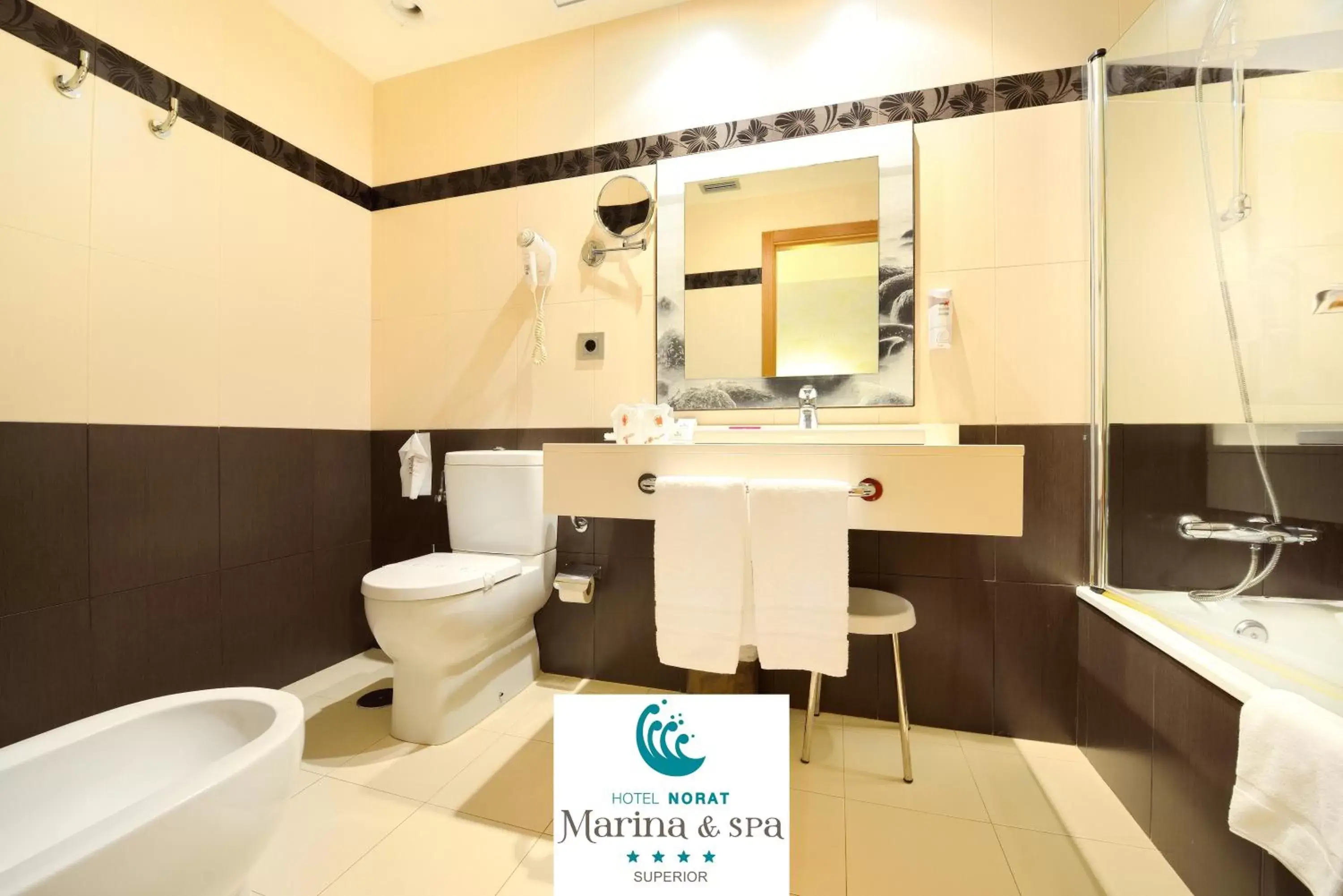 Bathroom in Hotel Norat Marina & Spa 4* Superior