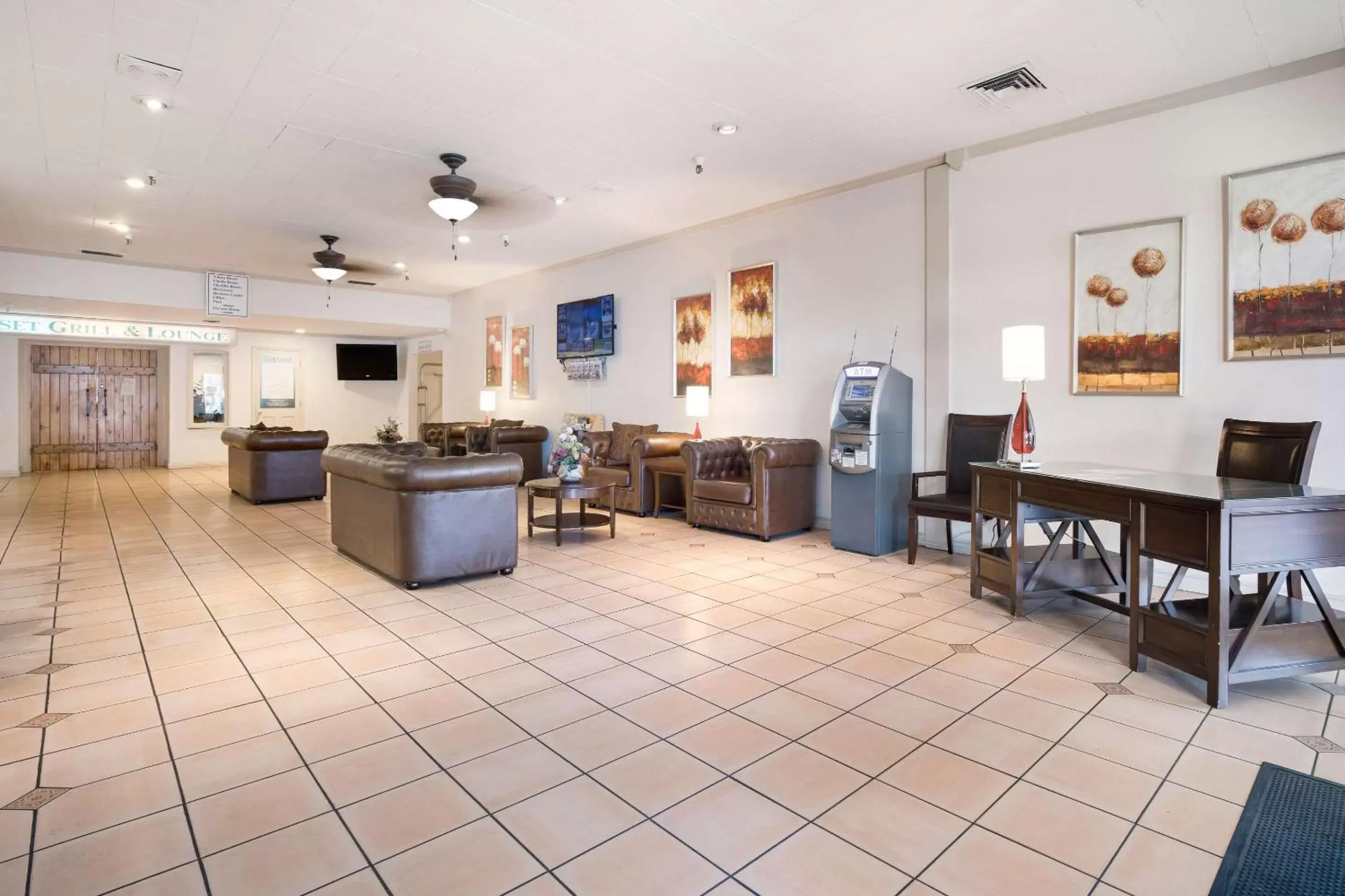 Lobby or reception in Quality Inn & Suites Lake Havasu City