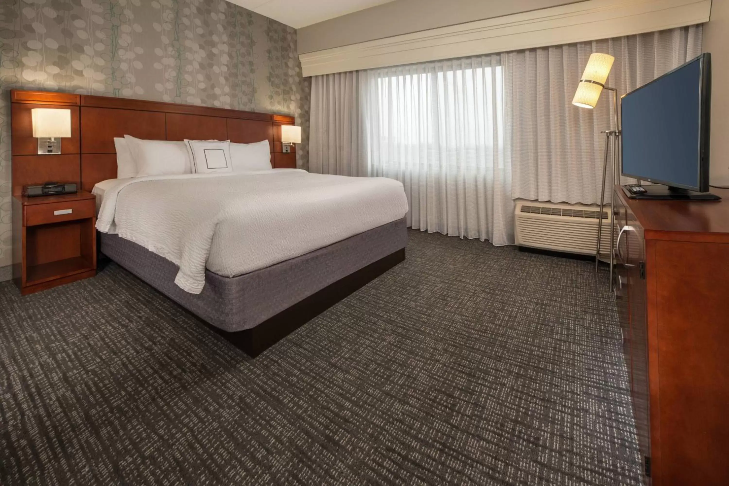 Bedroom, Bed in Courtyard by Marriott Hagerstown