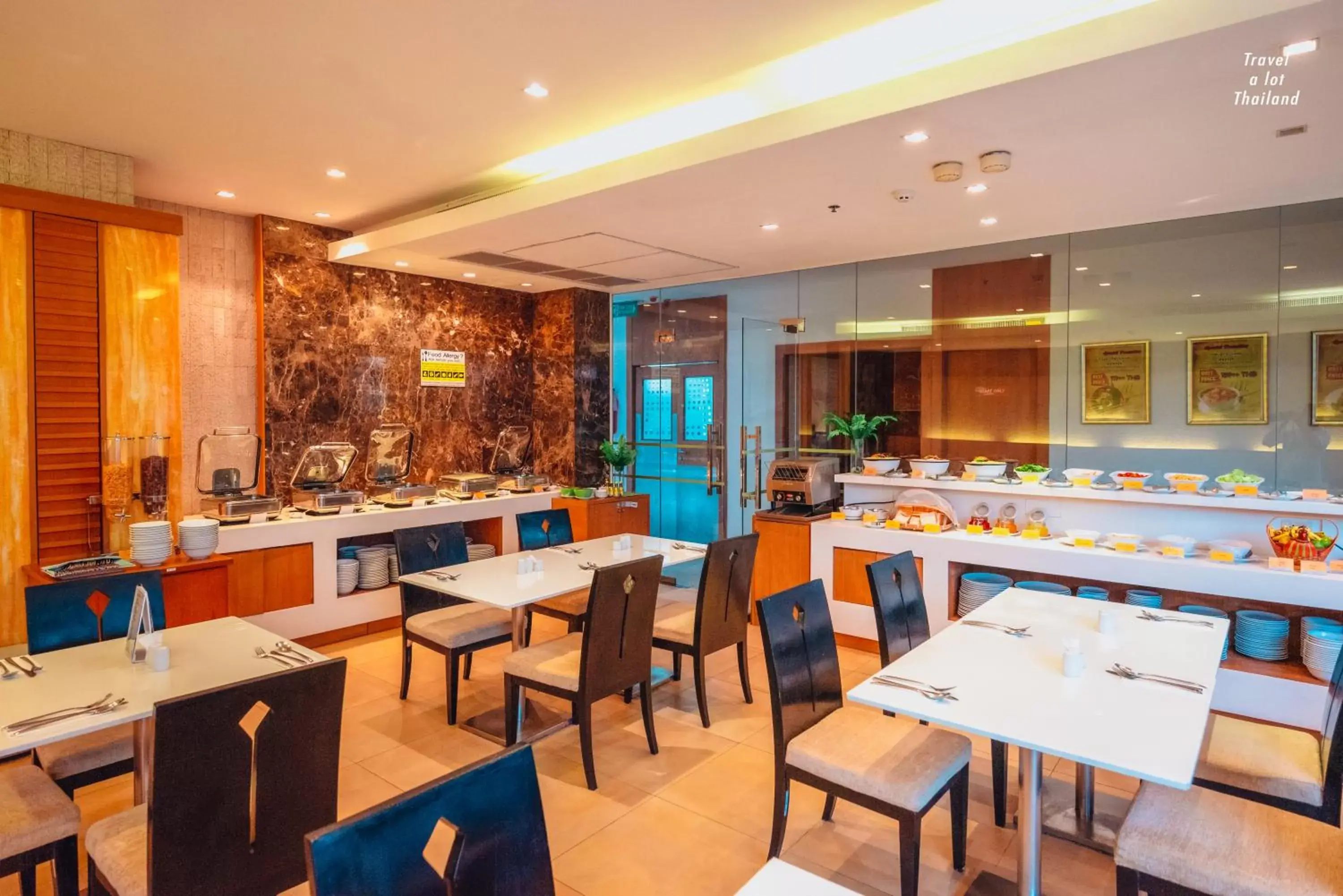 Restaurant/Places to Eat in Centara Nova Hotel and Spa Pattaya