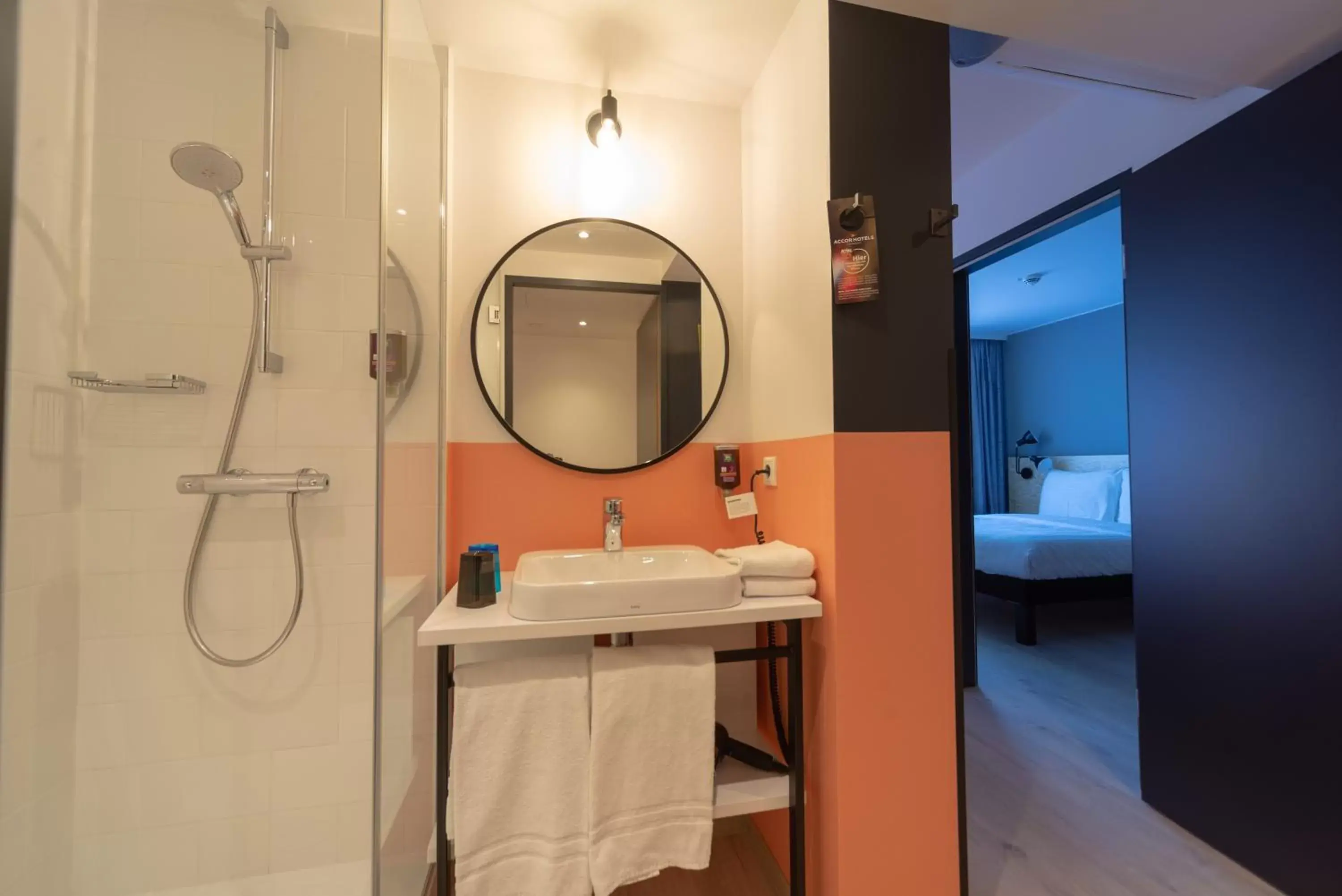 Bathroom in ibis Styles Wien Messe Prater