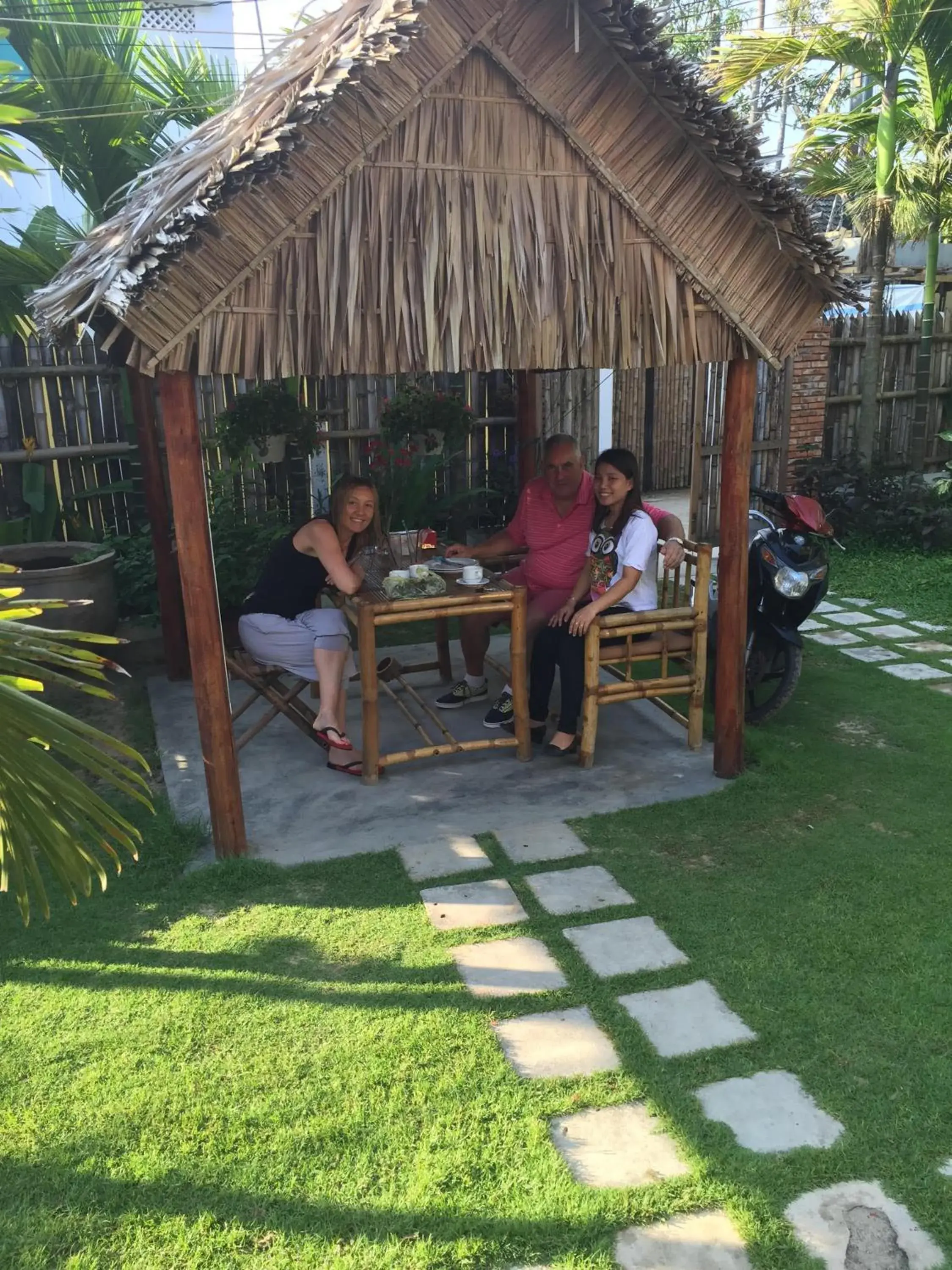 Dining area in Local Beach Homestay