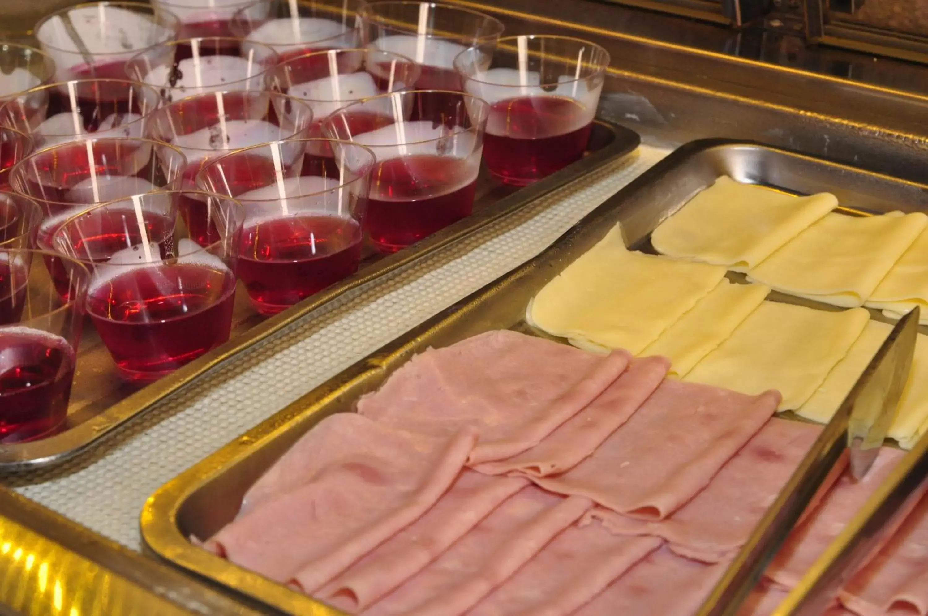 Buffet breakfast in Hotel Plaza Riazor Buffet breakfast in Hotel Plaza Riazor