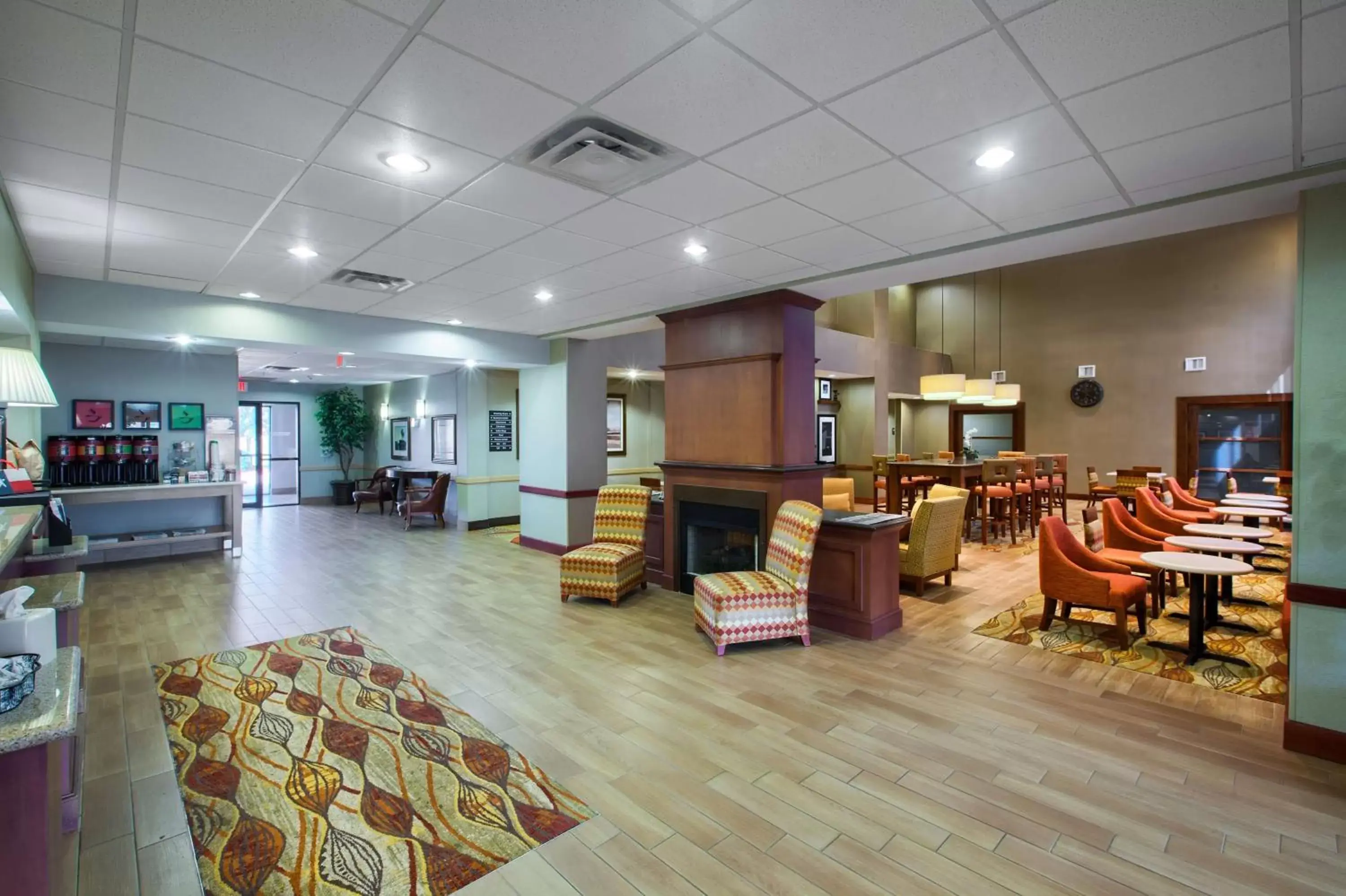 Lobby or reception in Hampton Inn & Suites Houston Rosenberg