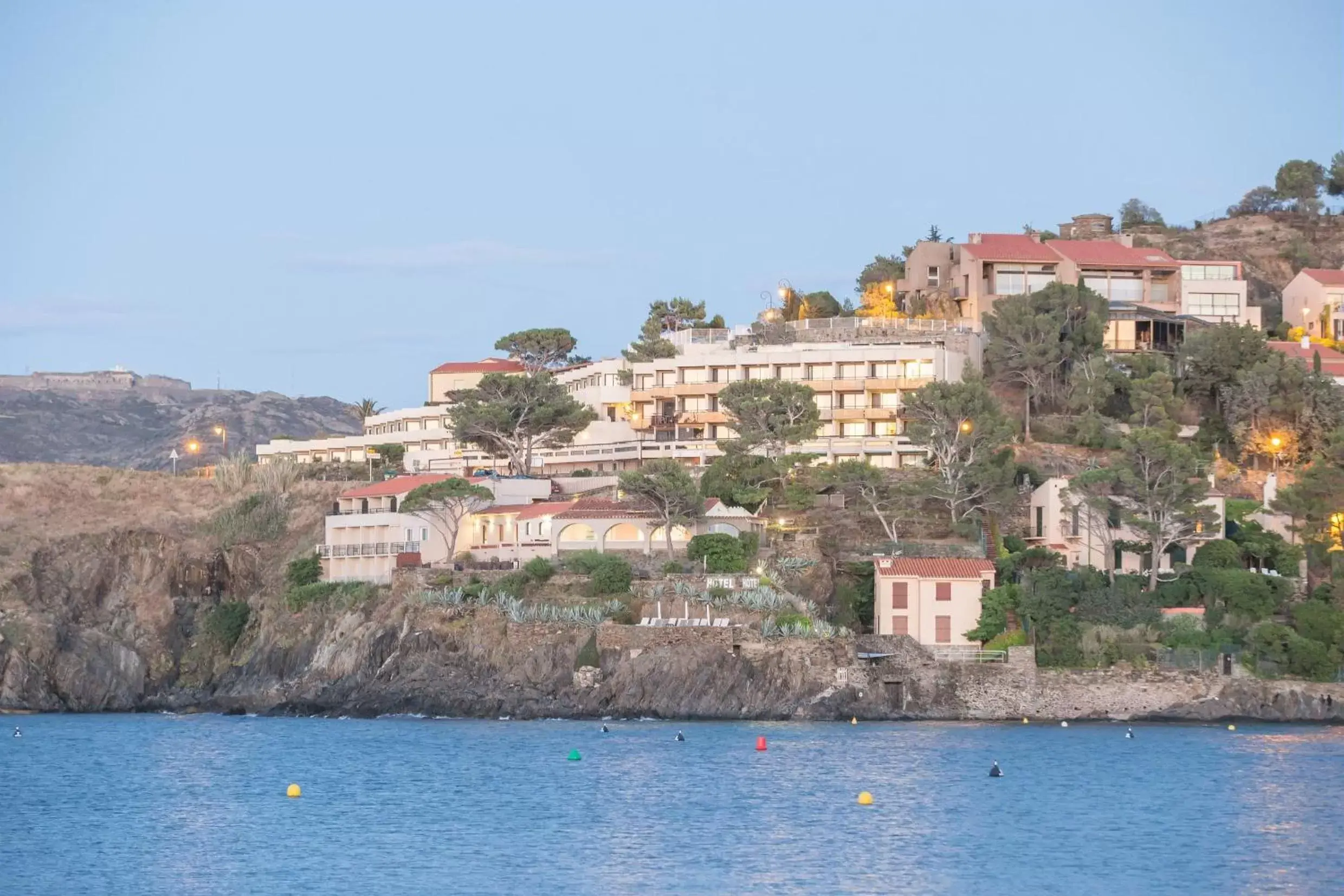 Property building in Residence Pierre & Vacances Les Balcons de Collioure