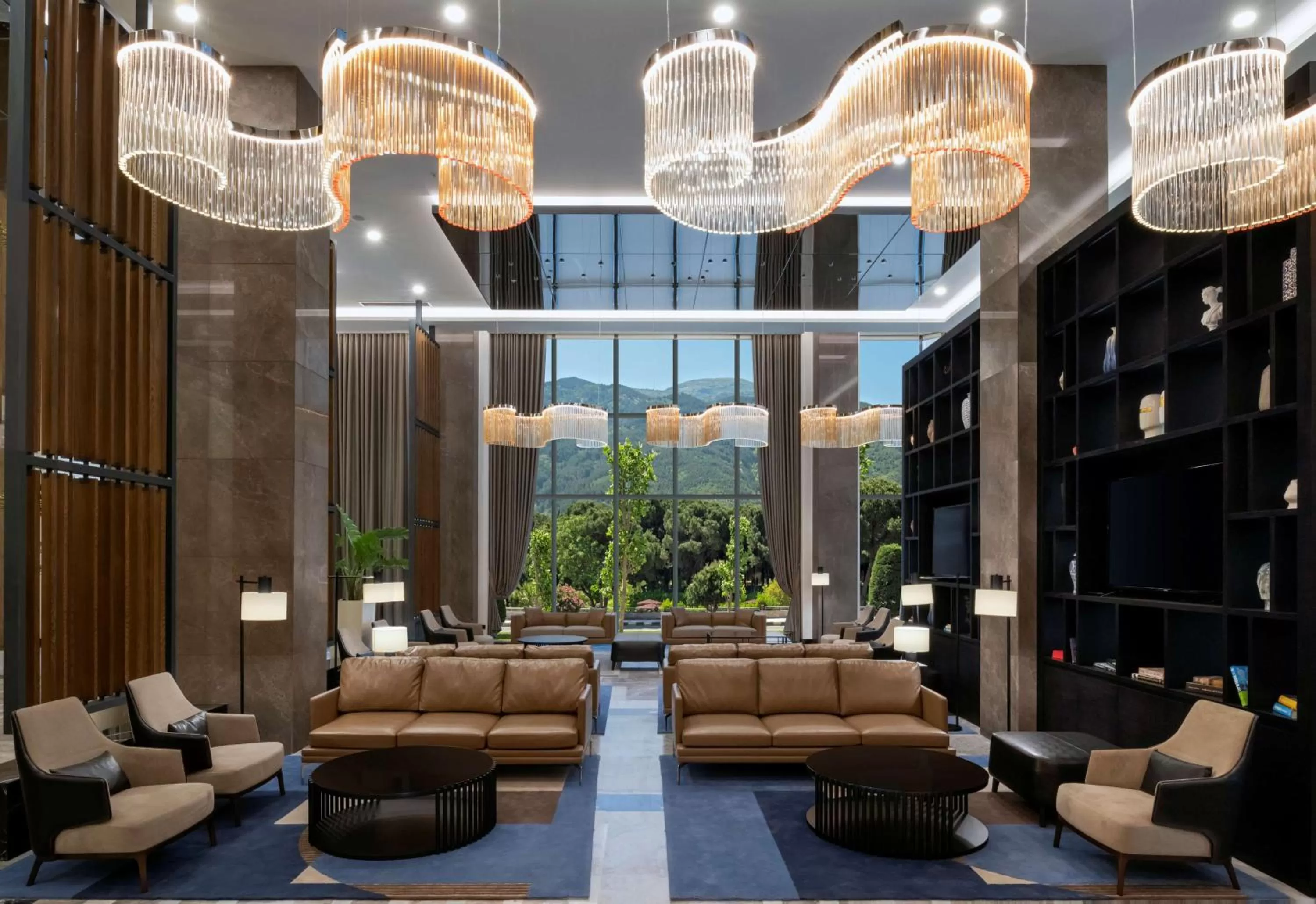 Lobby or reception in DoubleTree by Hilton Manisa