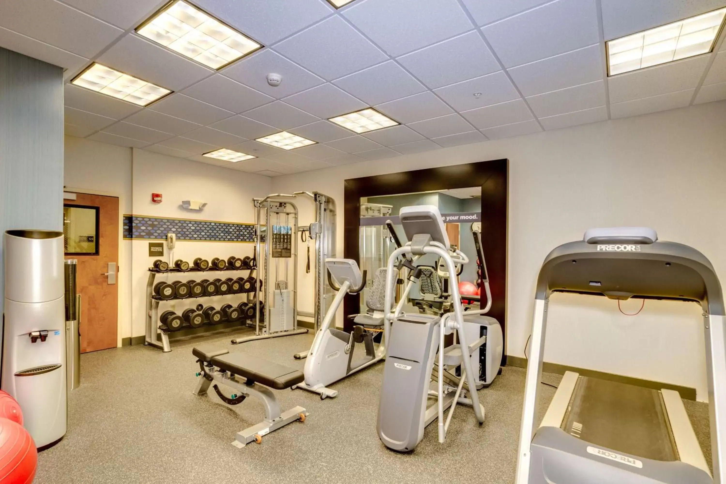 Fitness centre/facilities, Fitness Center/Facilities in Hampton Inn & Suites Cape Coral / Fort Myers