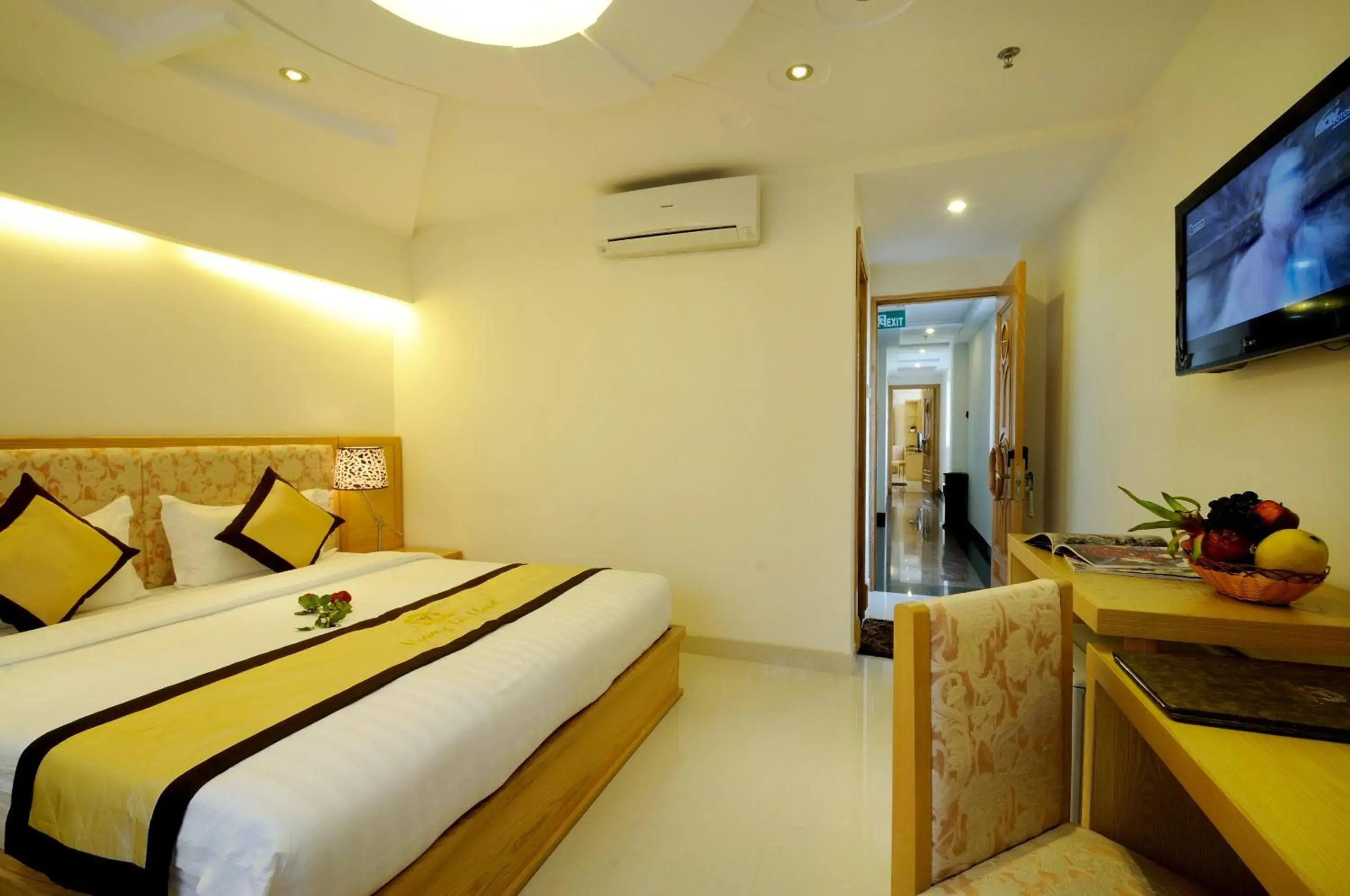 Bed in Vuong Tai Hotel