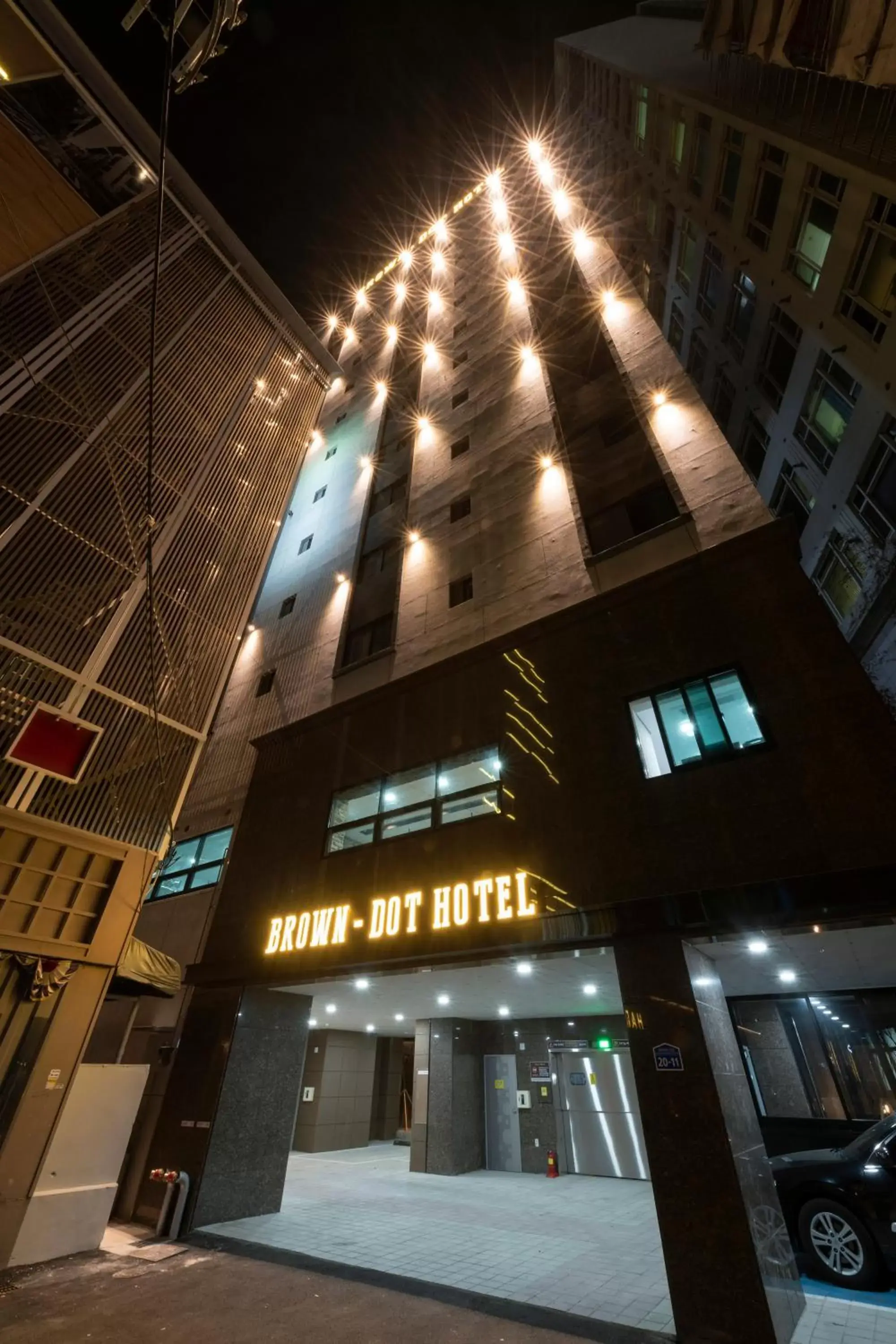 Facade/entrance in Seomyeon Brown-dot hotel Gold Facade/entrance in Seomyeon Brown-dot hotel Gold