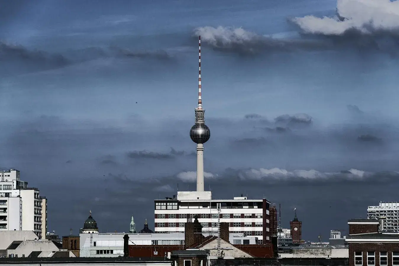 View (from property/room) in Vienna House Easy by Wyndham Berlin Potsdamer Platz View (from property/room) in Vienna House Easy by Wyndham Berlin Potsdamer Platz