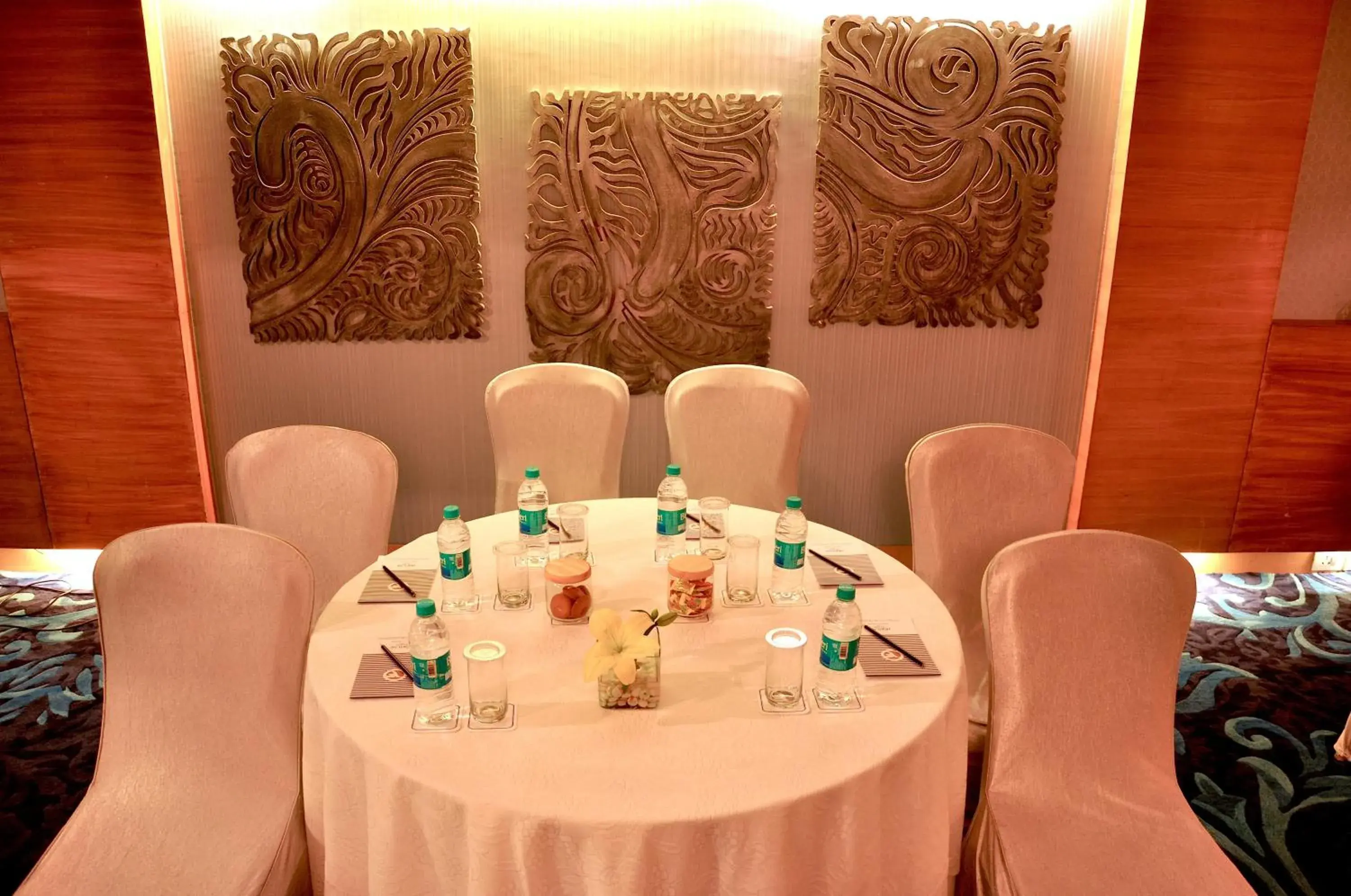 Banquet/Function facilities, Banquet Facilities in Fortune Sector 27 Noida