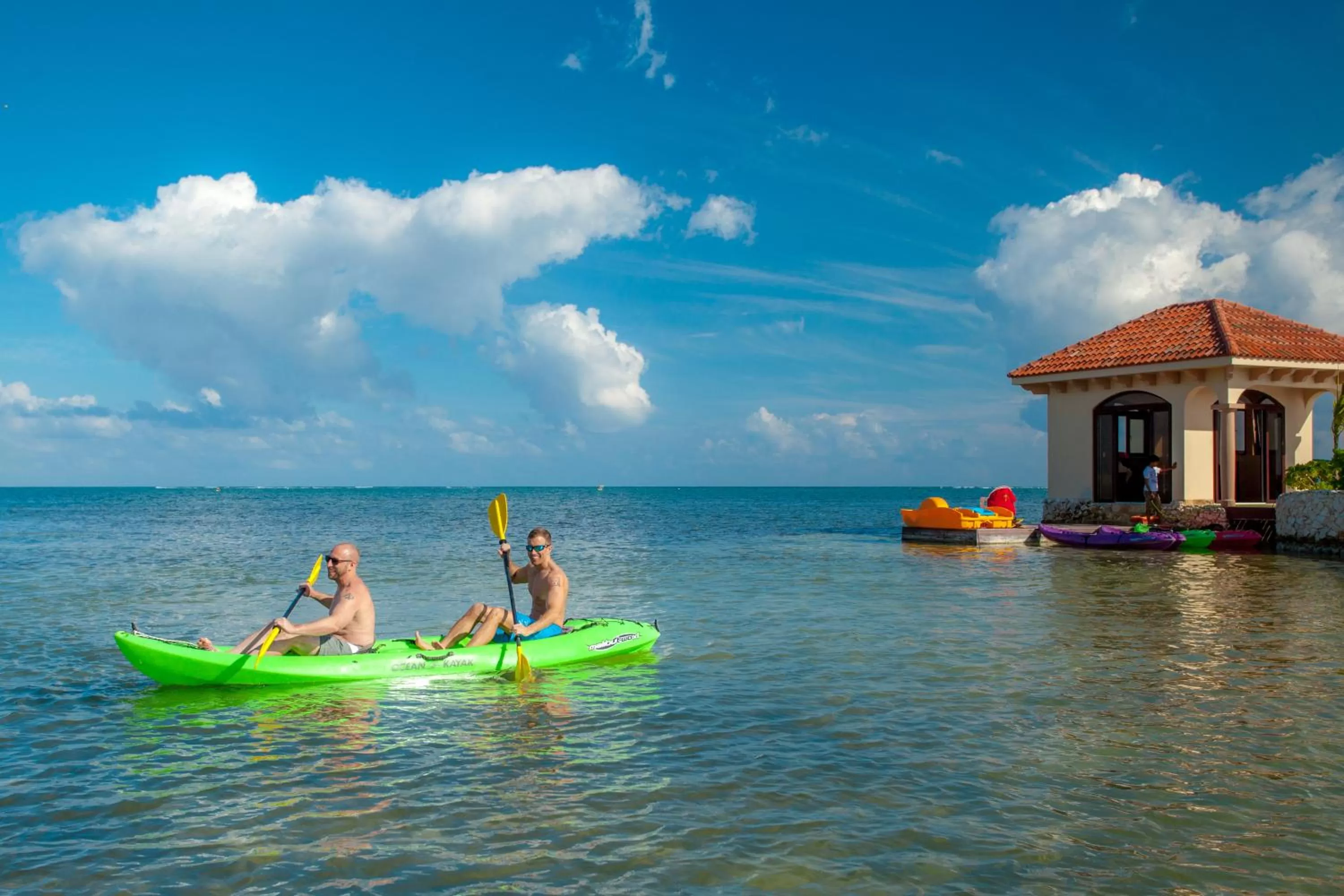 Canoeing in Coco Beach Resort