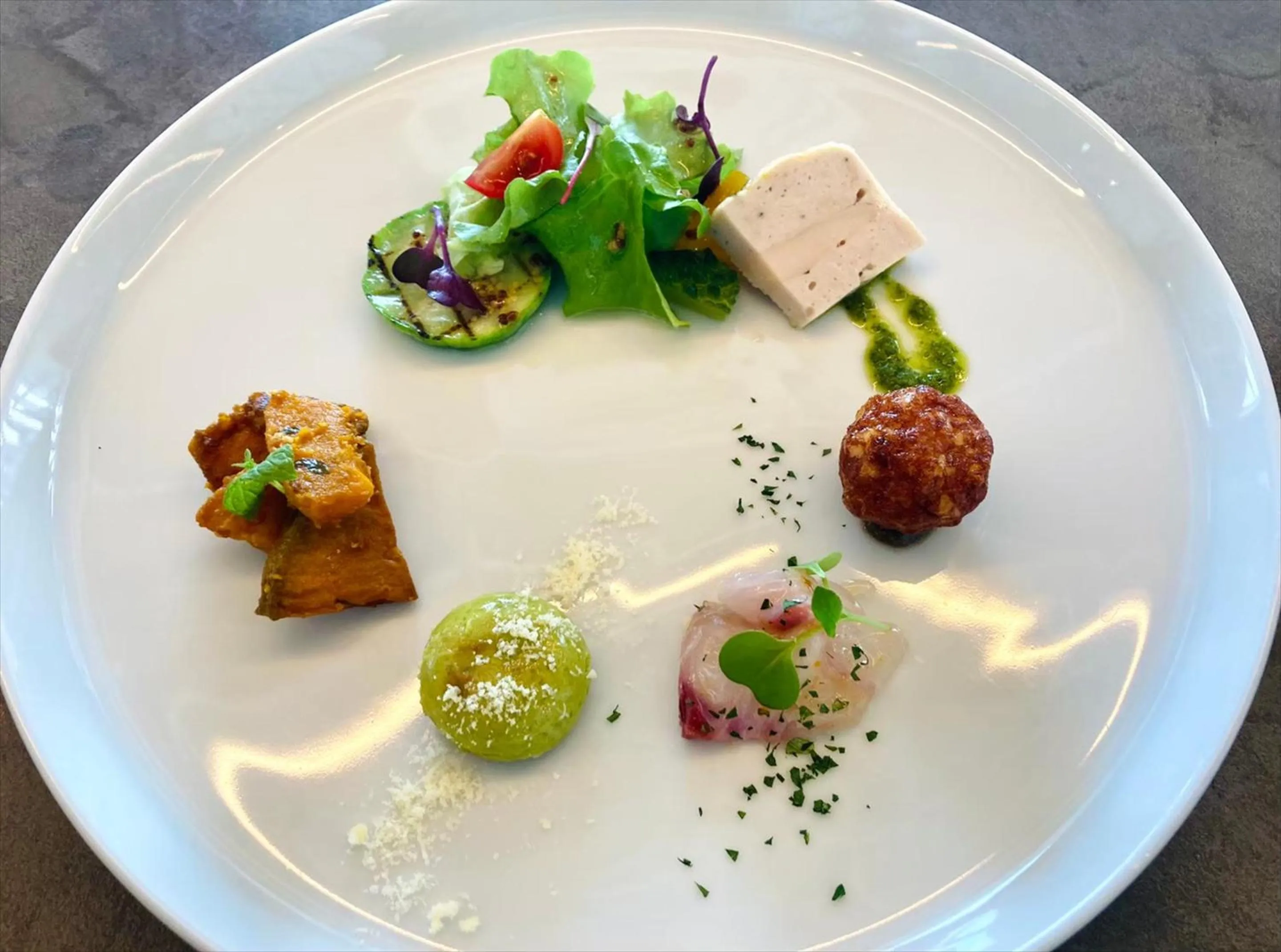 Lunch in HOTEL ANTEROOM NAHA