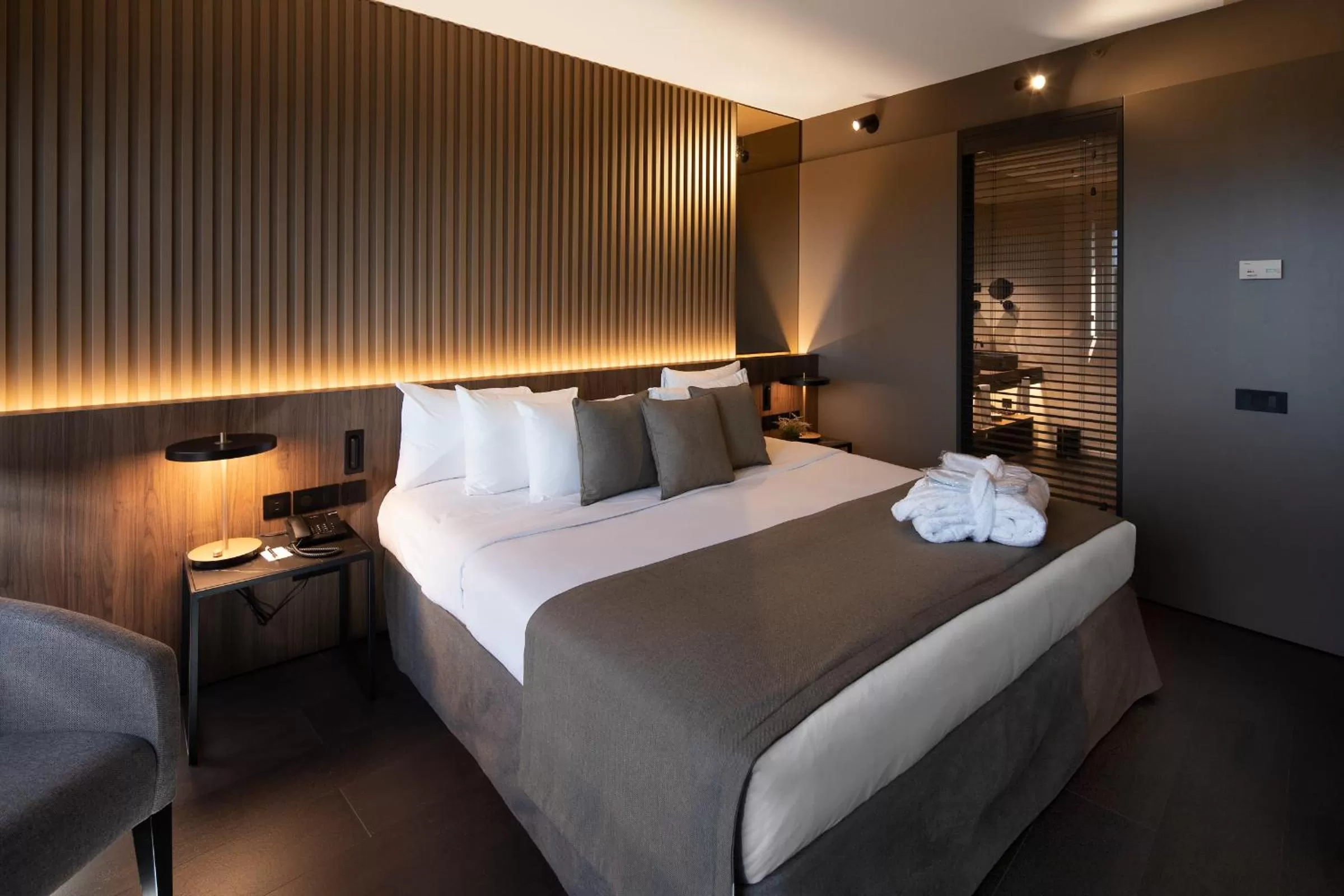 Bed in BAH Barcelona Airport Hotel