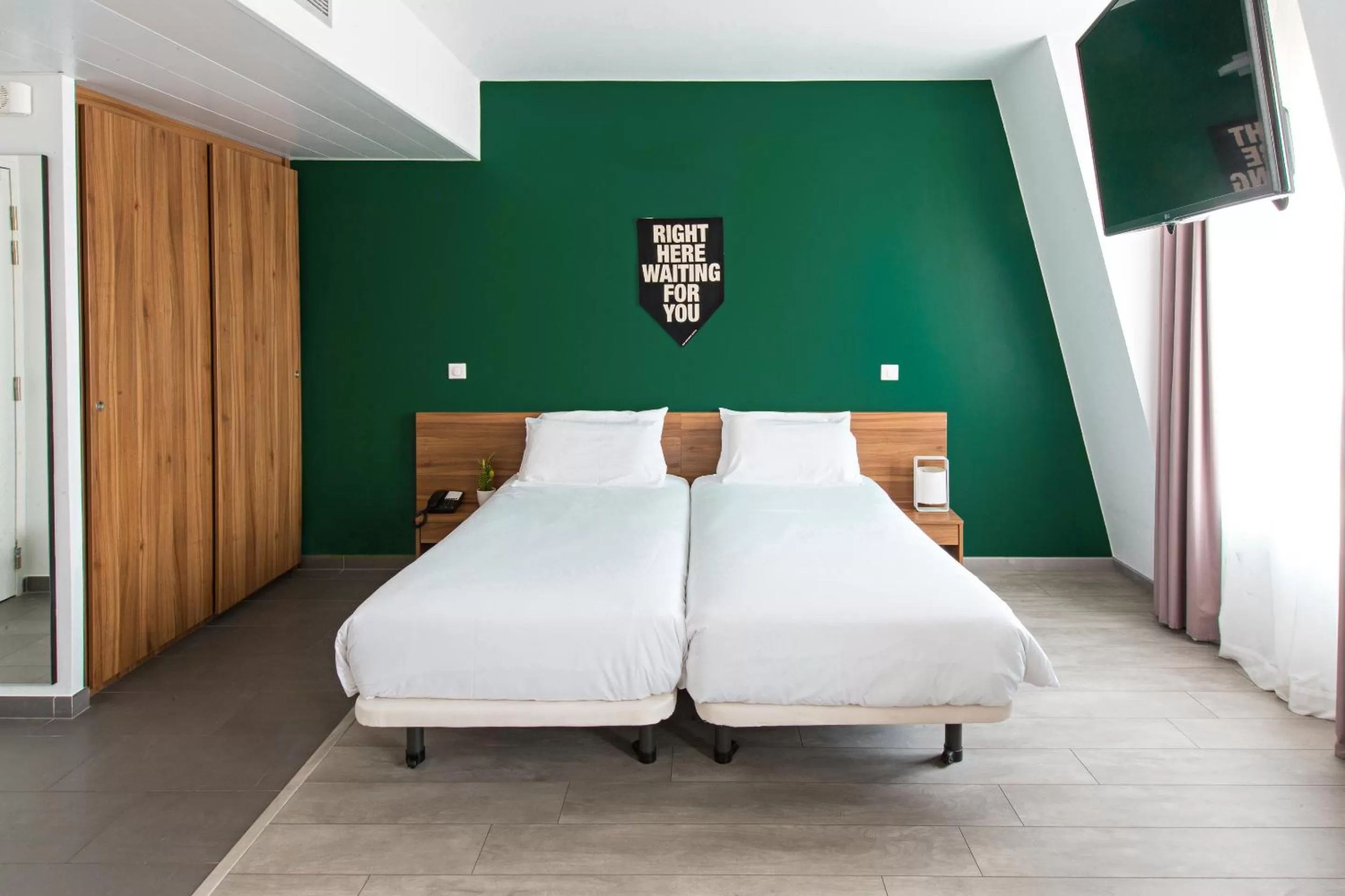 Bed in The Social Hub Paris La Défense