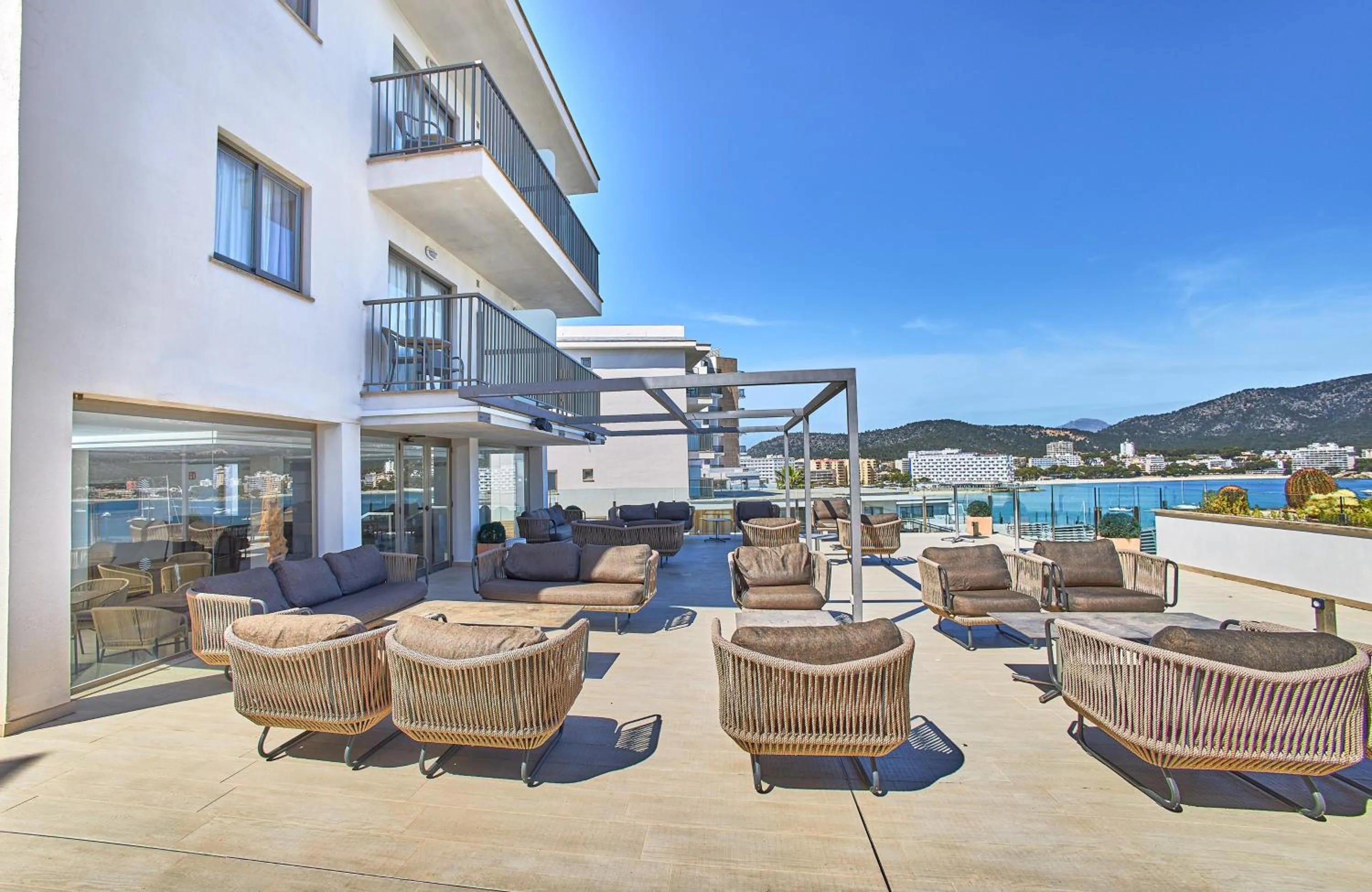 Property building in Alua Palmanova Bay