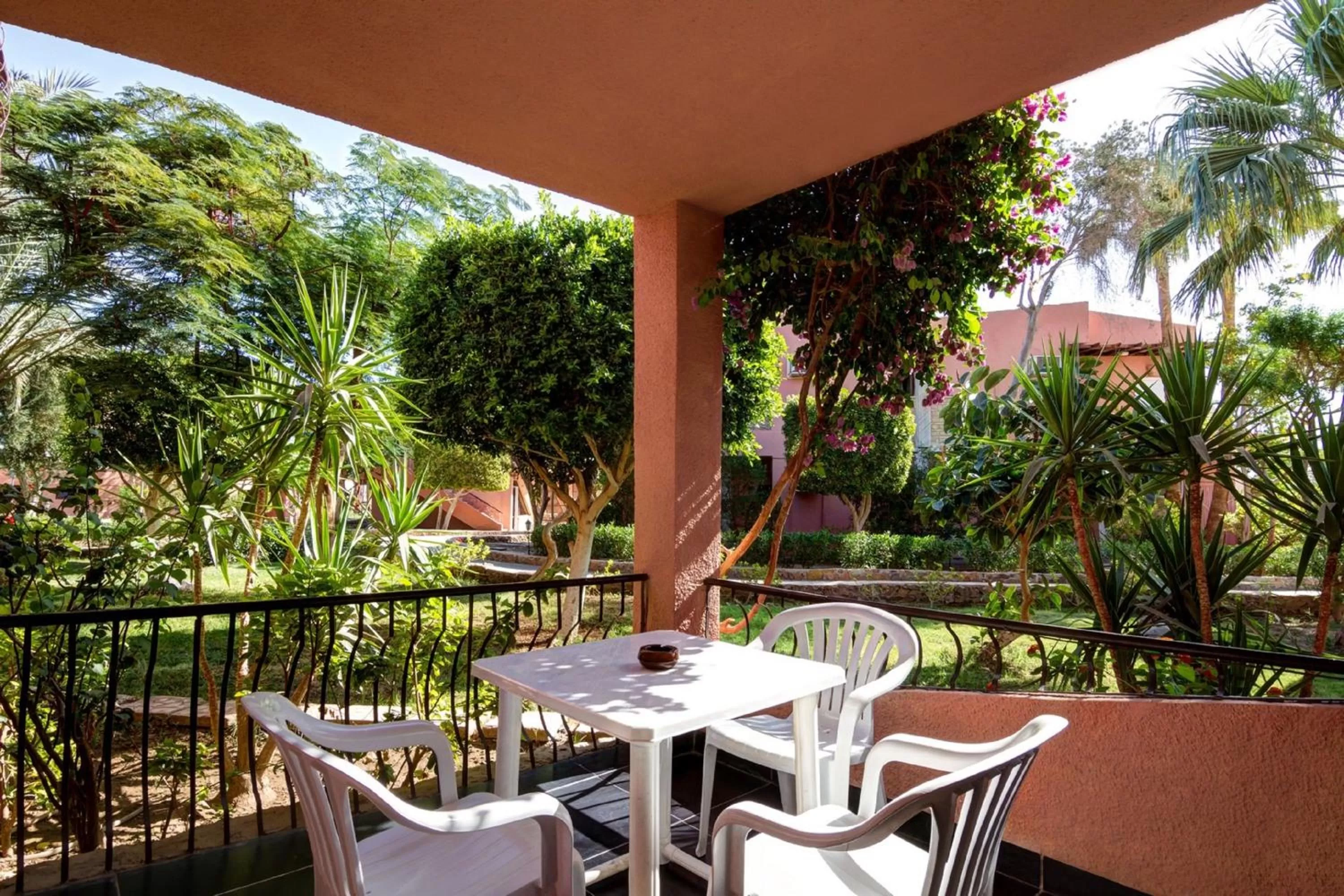 Balcony/Terrace in Eagles Paradise Abu Soma Resort