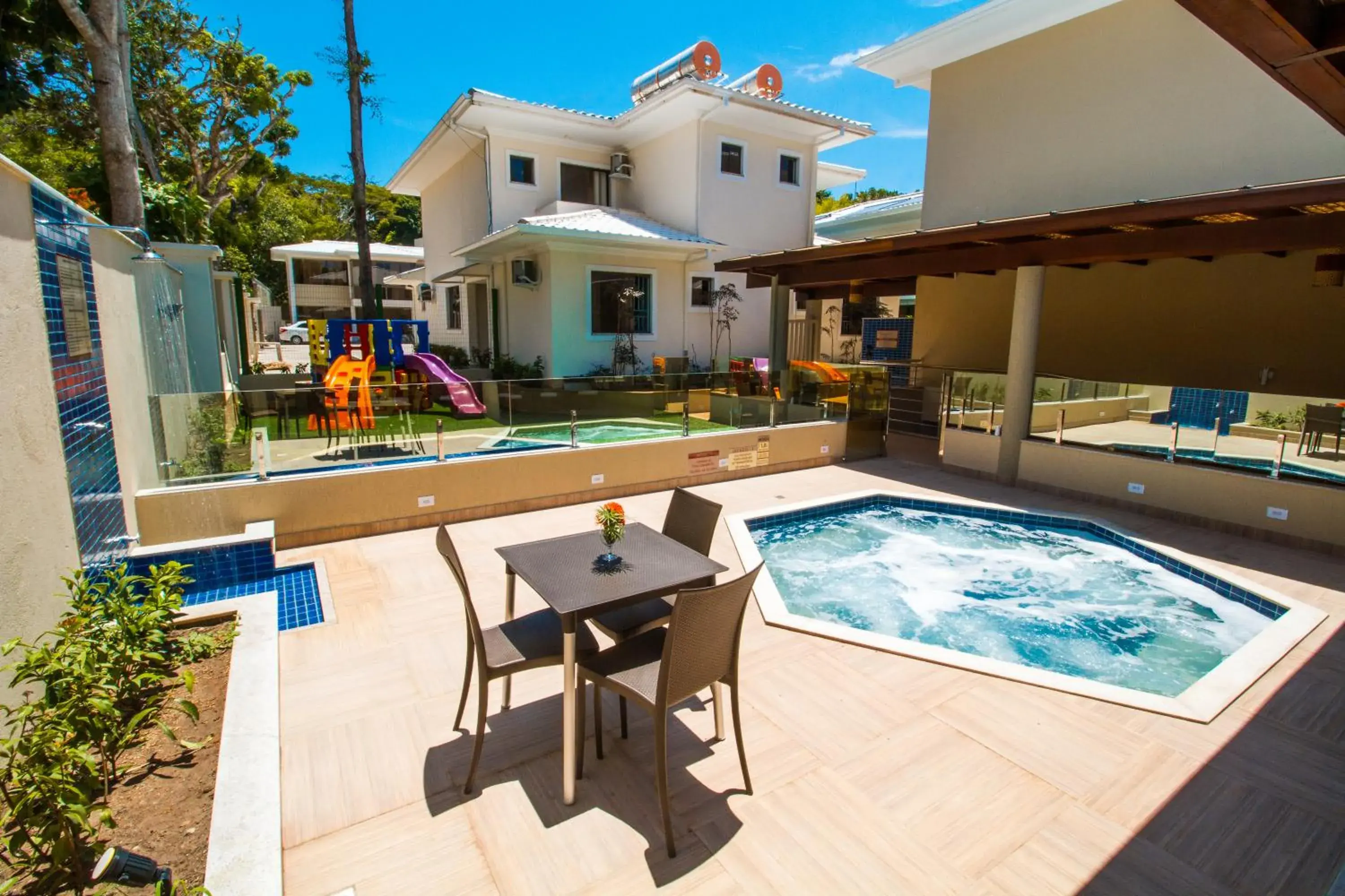 Hot Tub, Swimming Pool in Portal Ville - Rede Soberano