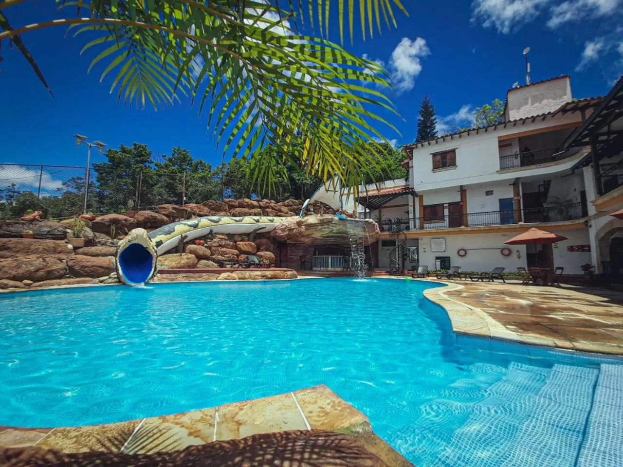 Swimming pool in Hotel Las Rocas Resort Villanueva