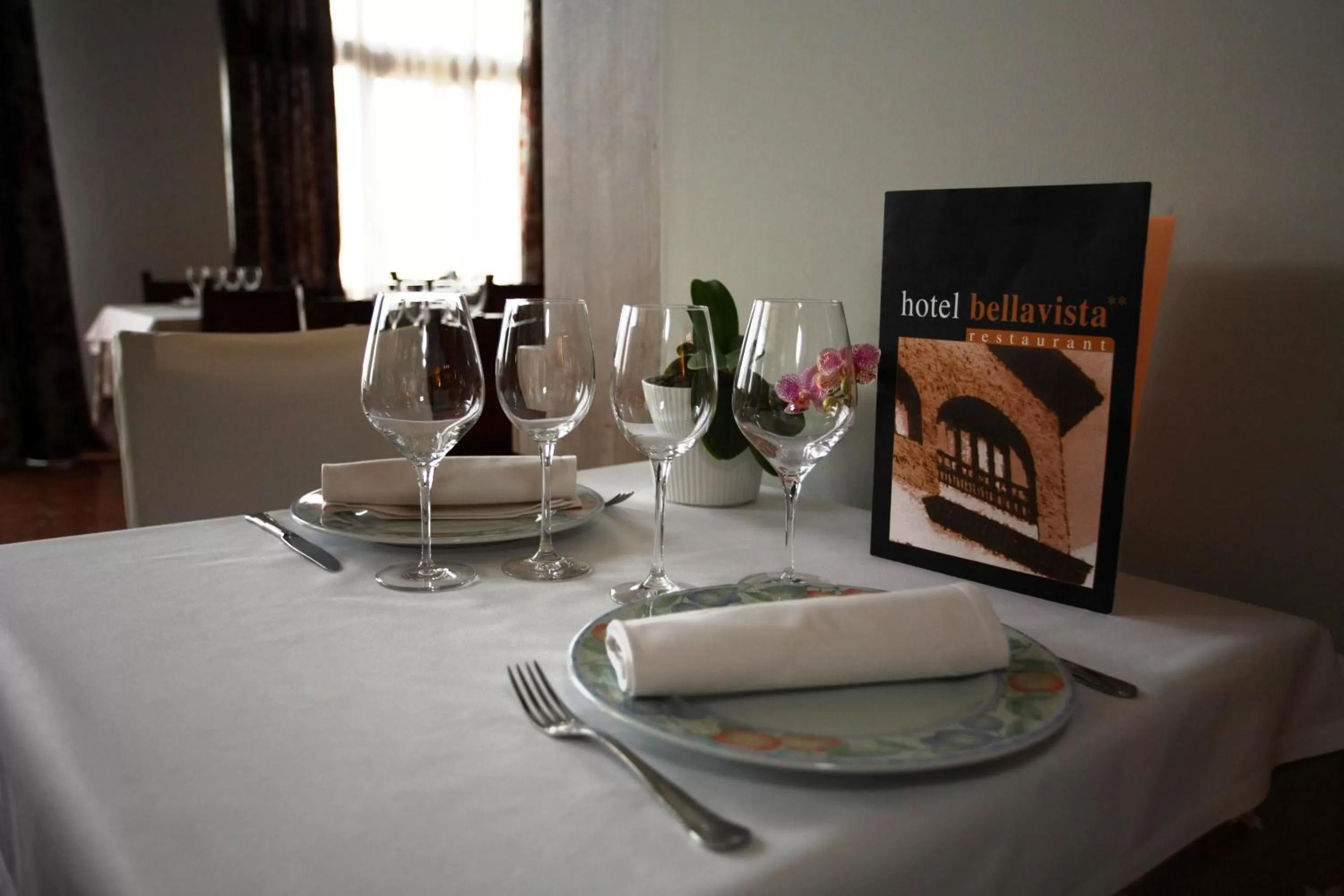 Restaurant/places to eat in Hotel Bellavista