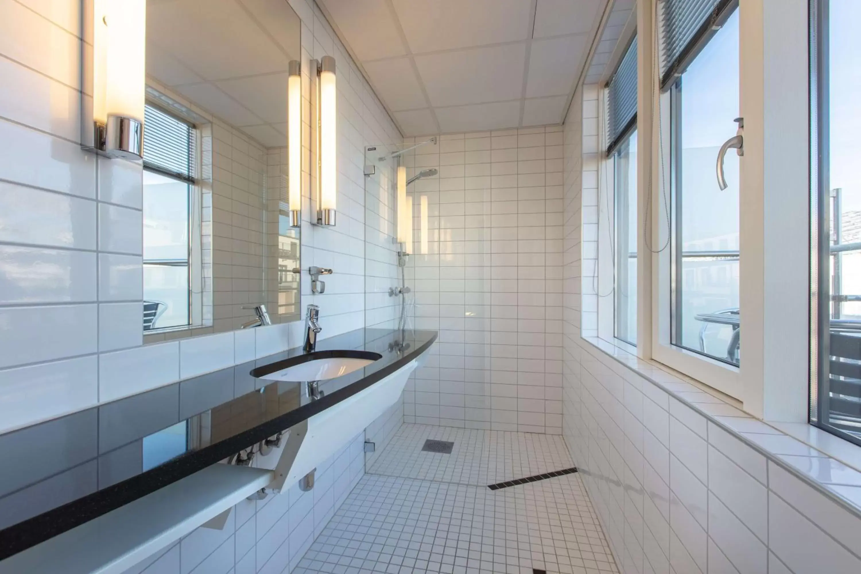Bathroom in Park Inn by Radisson Oslo