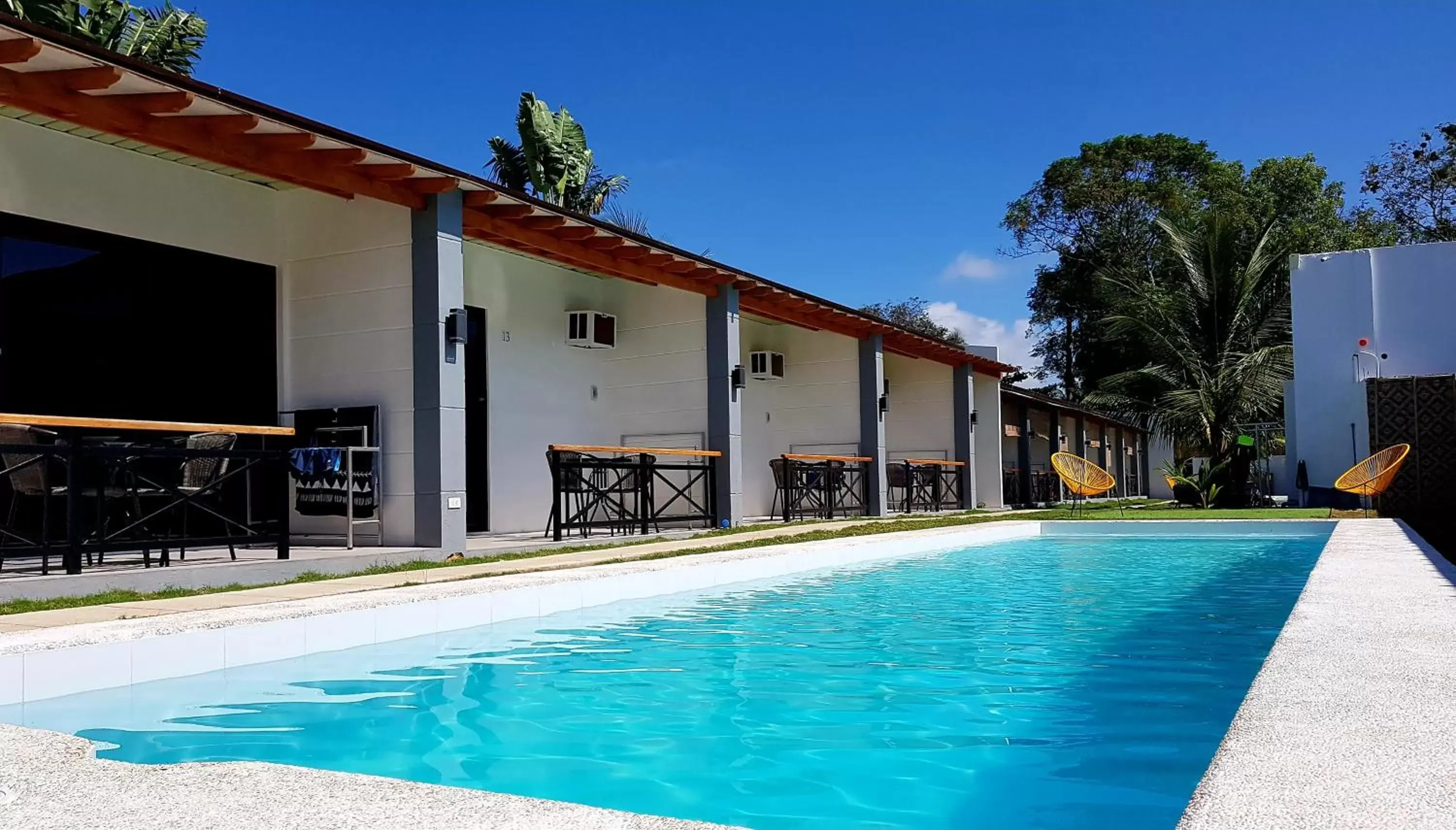 Swimming Pool in Positano Alona Beach Panglao