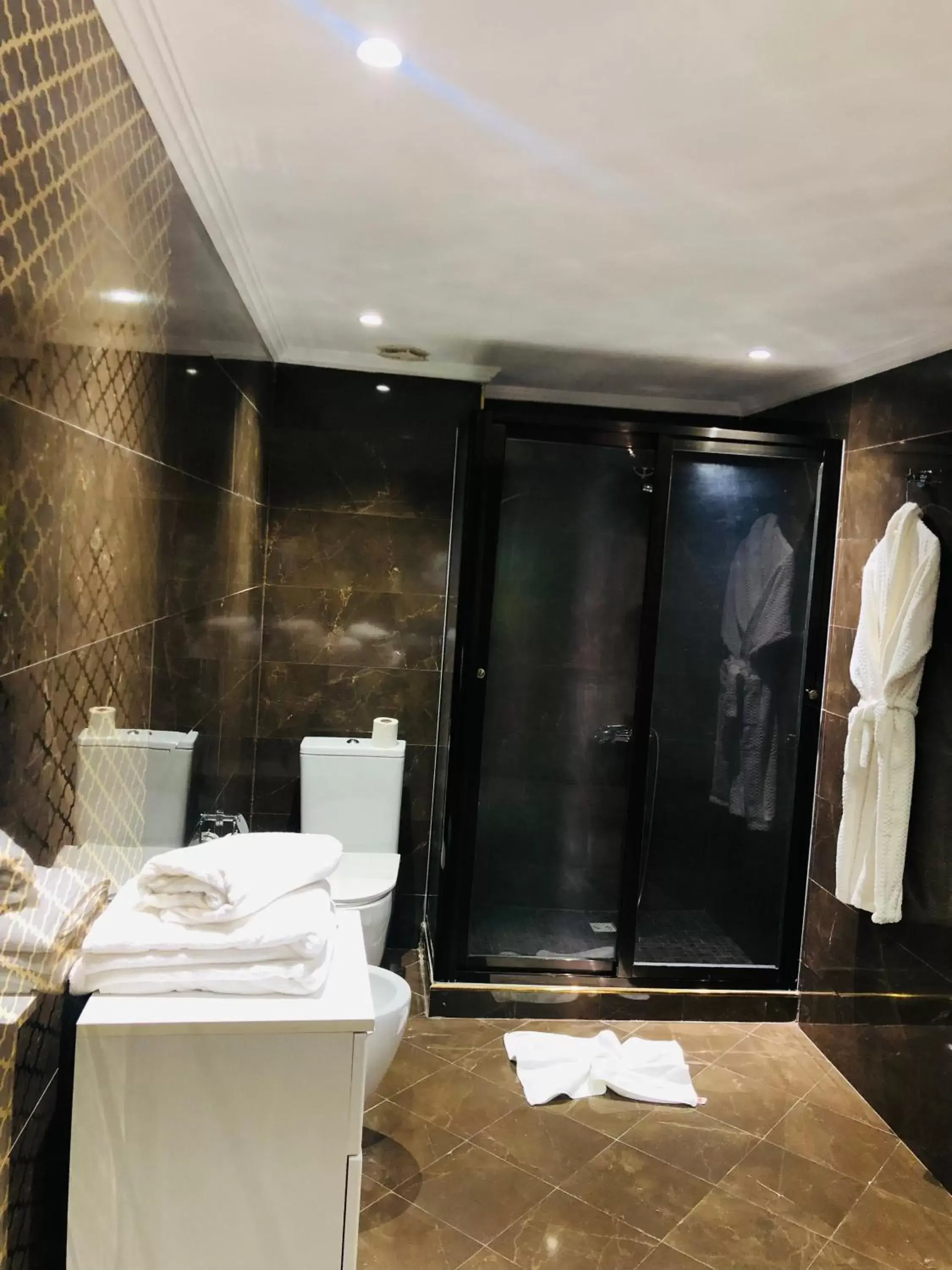 Bathroom in Dream's Hotel