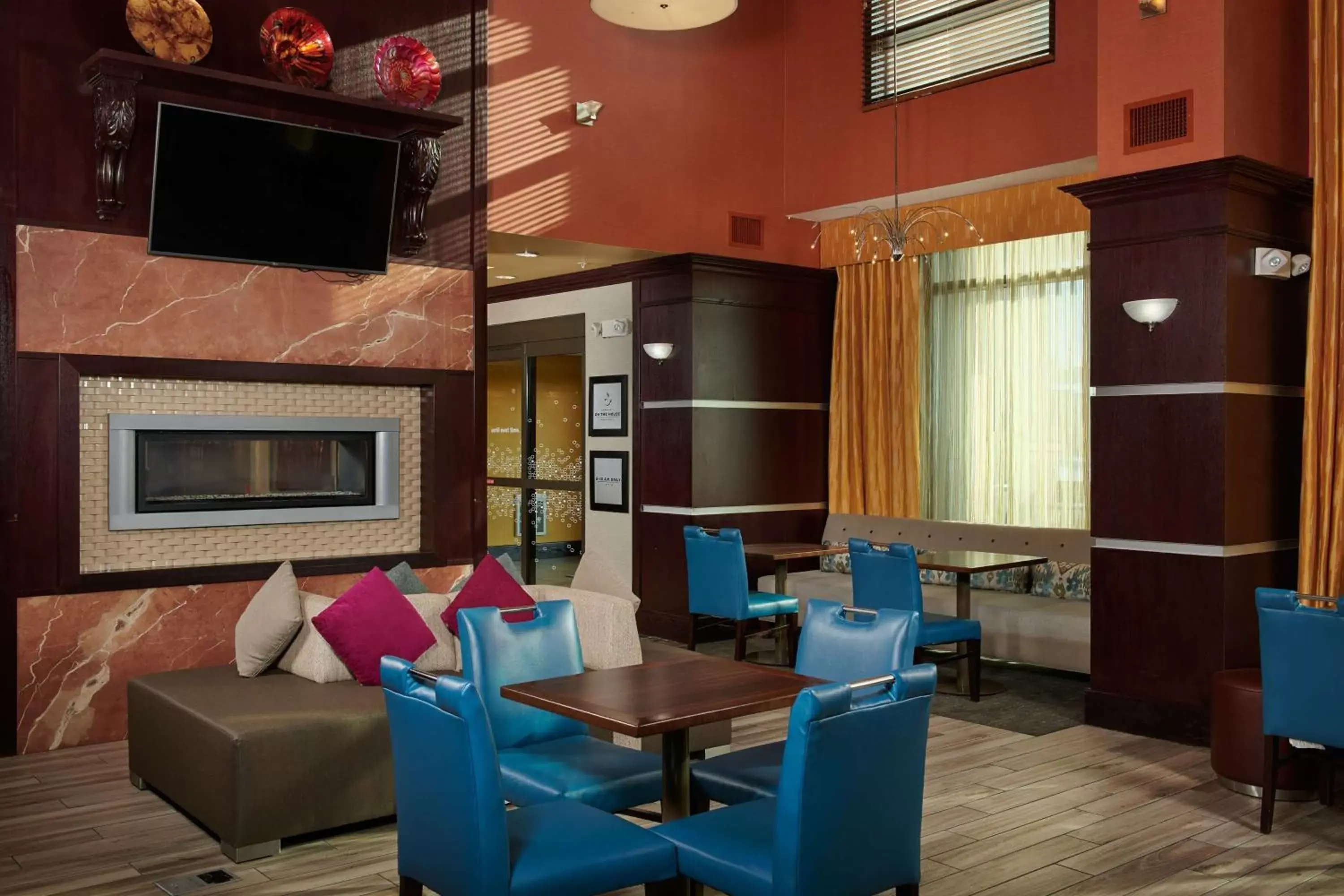 Lobby or reception, Seating Area in Hampton Inn & Suites Denver/Highlands Ranch