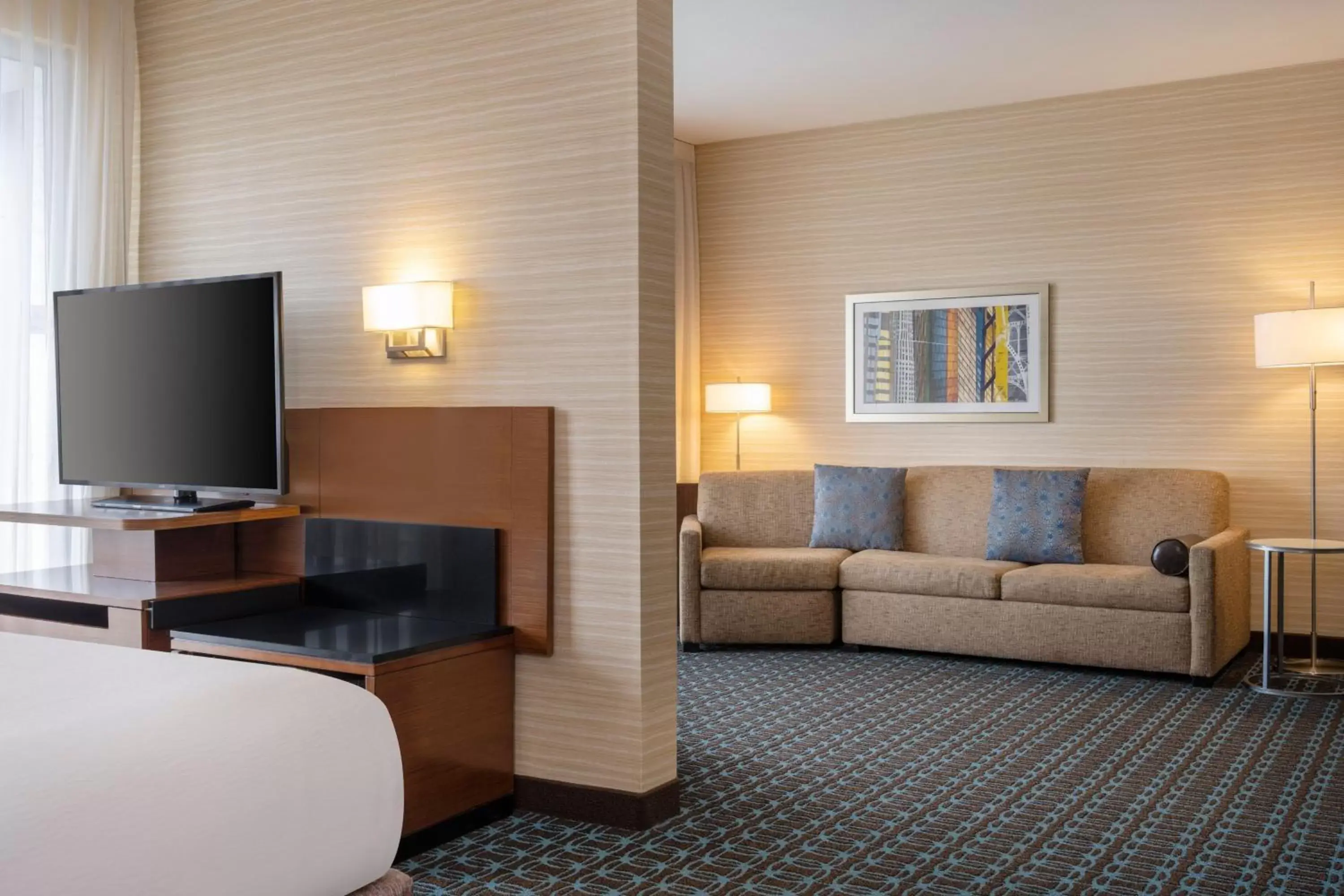 Photo of the whole room, Seating Area in Fairfield Inn & Suites by Marriott Los Angeles LAX/El Segundo