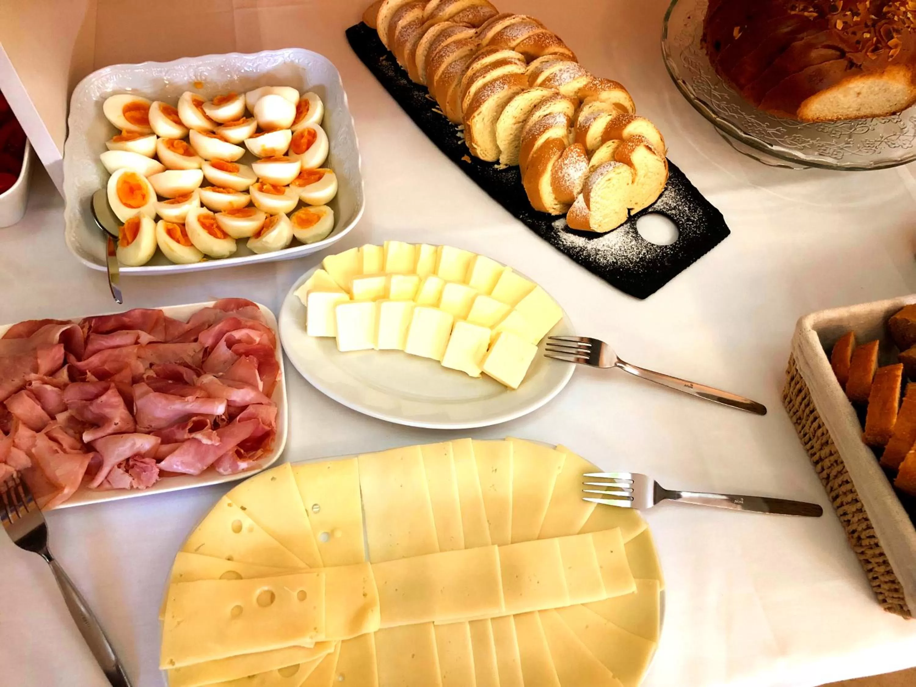 Food and drinks in Hotel Karolina