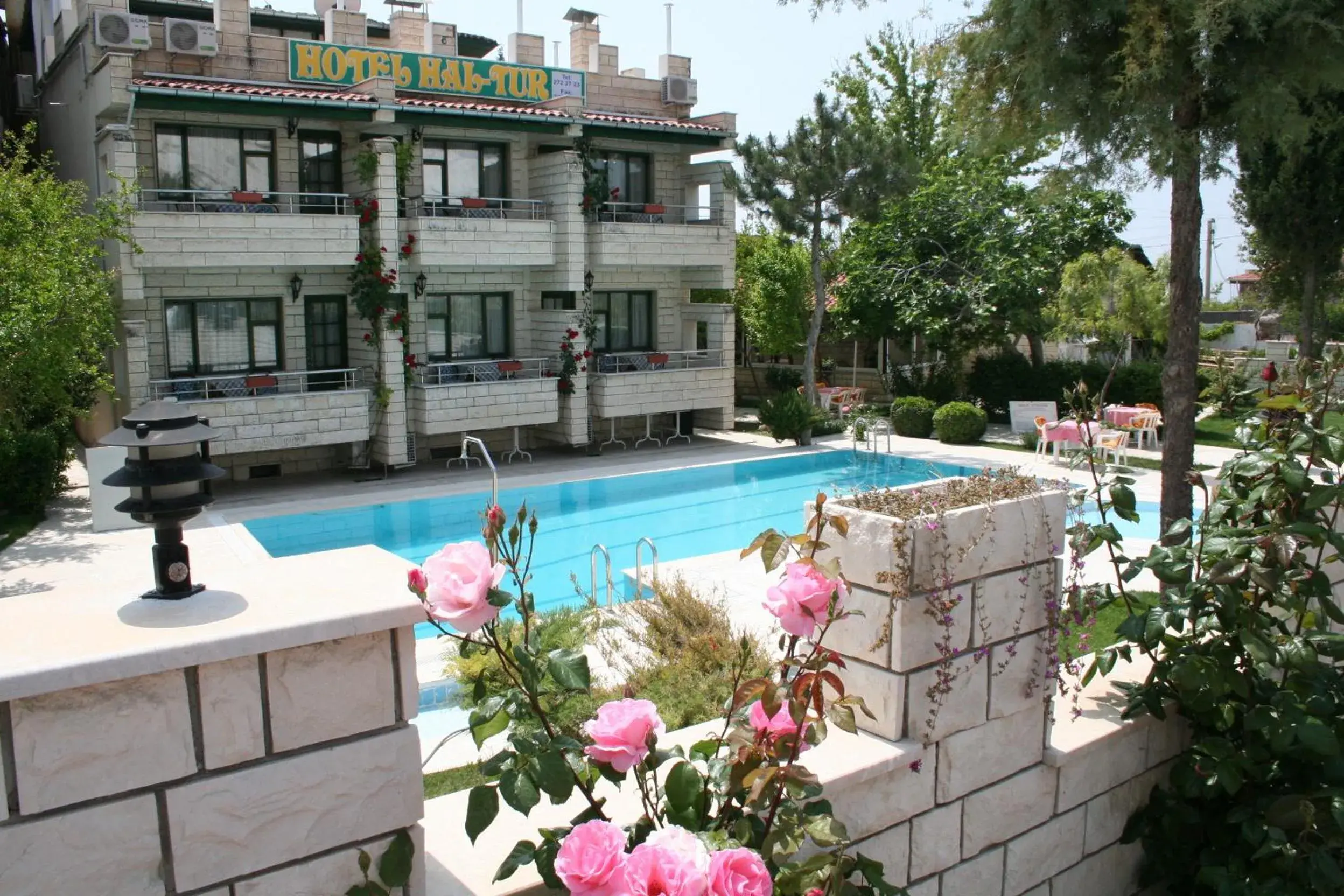 Garden, Swimming Pool in Hotel HAL-TUR