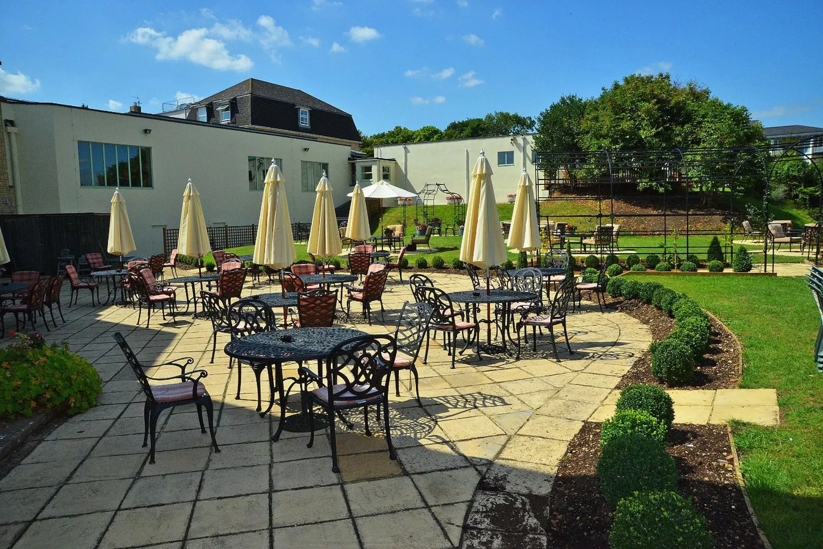 Balcony/Terrace, Property Building in Swindon Blunsdon House Hotel, BW Premier Collection