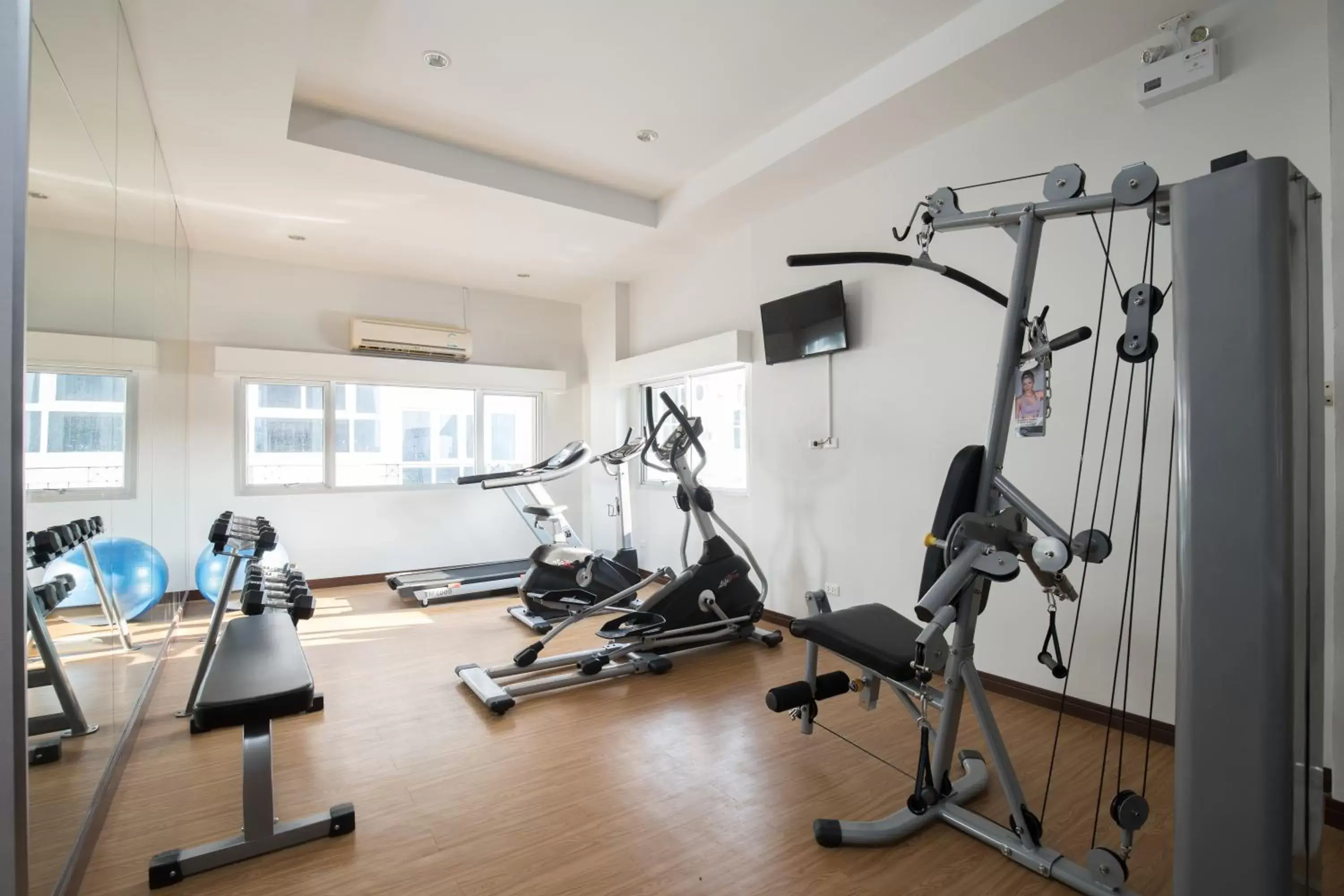 Fitness centre/facilities, Fitness Center/Facilities in Oakwood Journeyhub Pattaya SHA Extra Plus