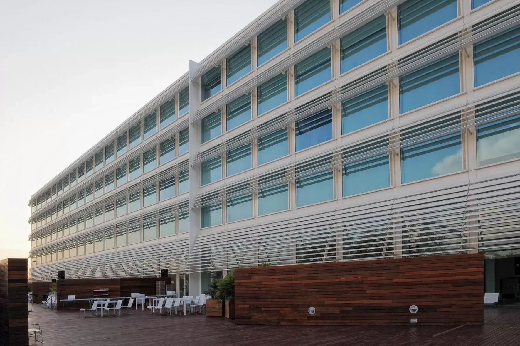 Facade/entrance, Property Building in Hotel Hiberus