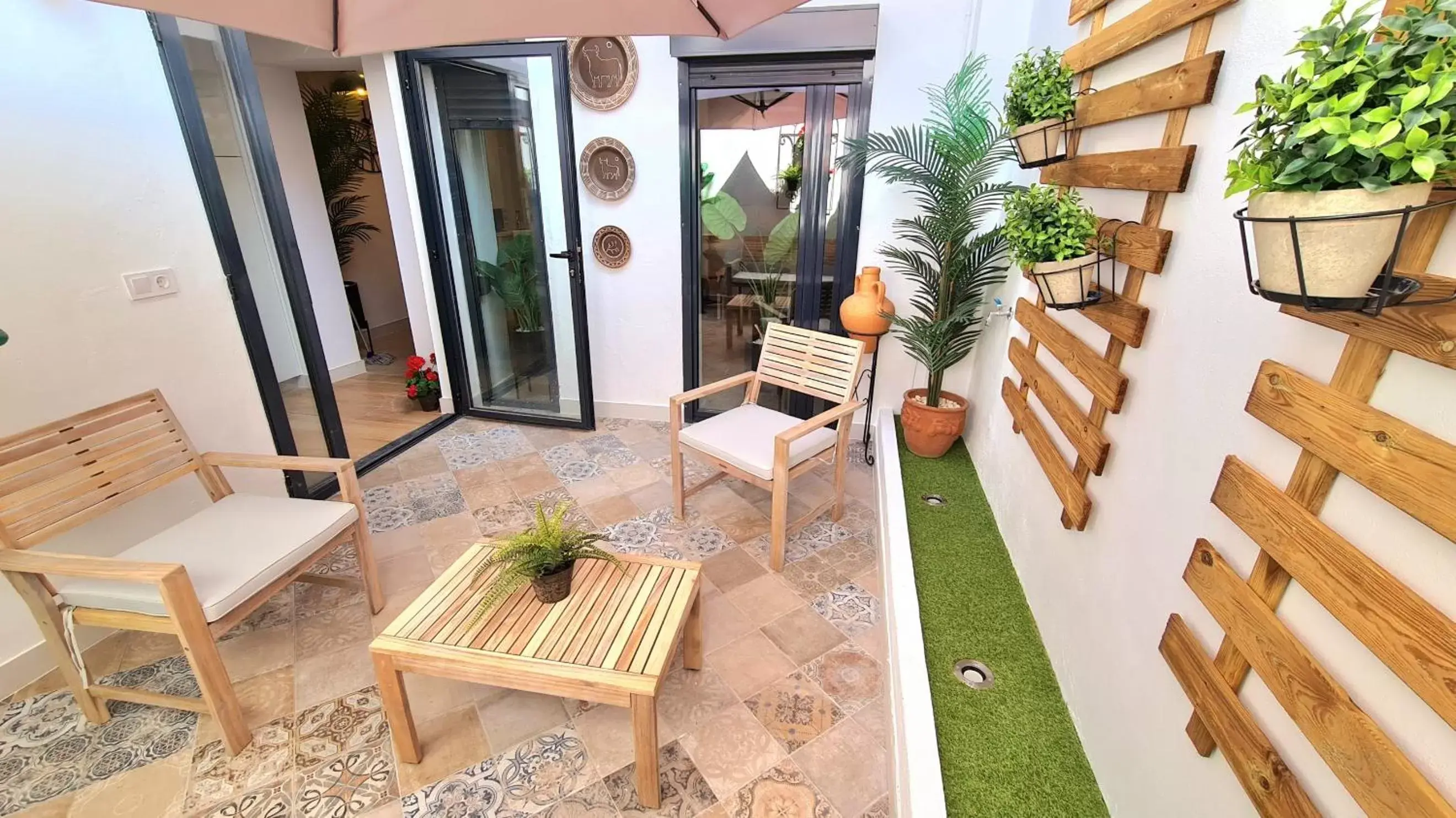 Patio in Apartamentos de la Huerta