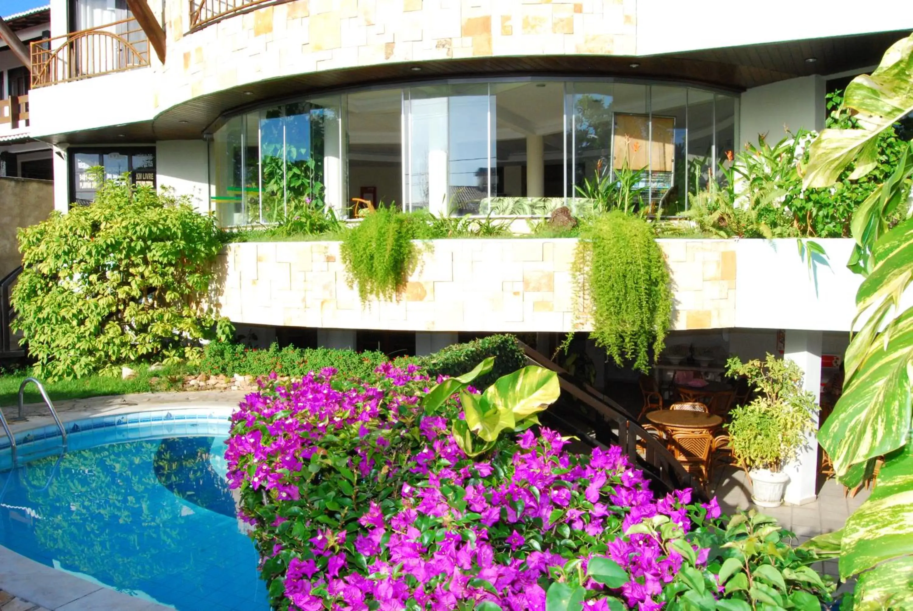 Facade/entrance in Divi-Divi Praia Hotel Facade/entrance in Divi-Divi Praia Hotel