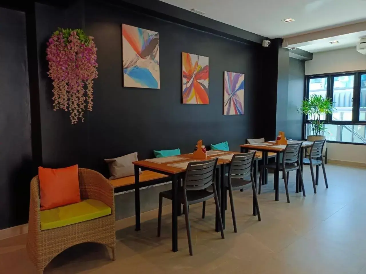 Restaurant/places to eat in Aonang Dugong-SHA Extra Plus Restaurant/places to eat in Aonang Dugong-SHA Extra Plus