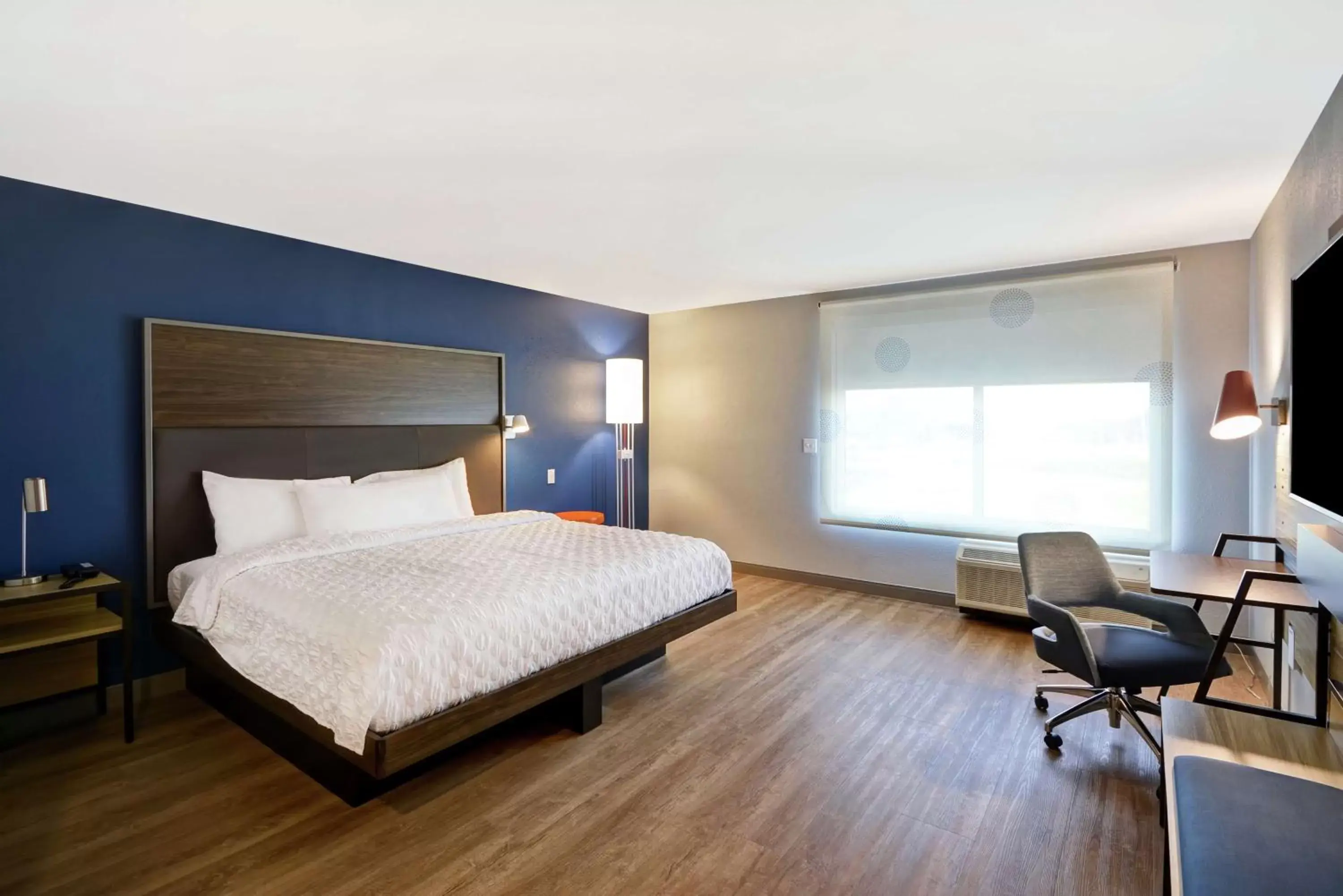 Bedroom, Bed in Tru By Hilton Beavercreek Dayton Bedroom, Bed in Tru By Hilton Beavercreek Dayton