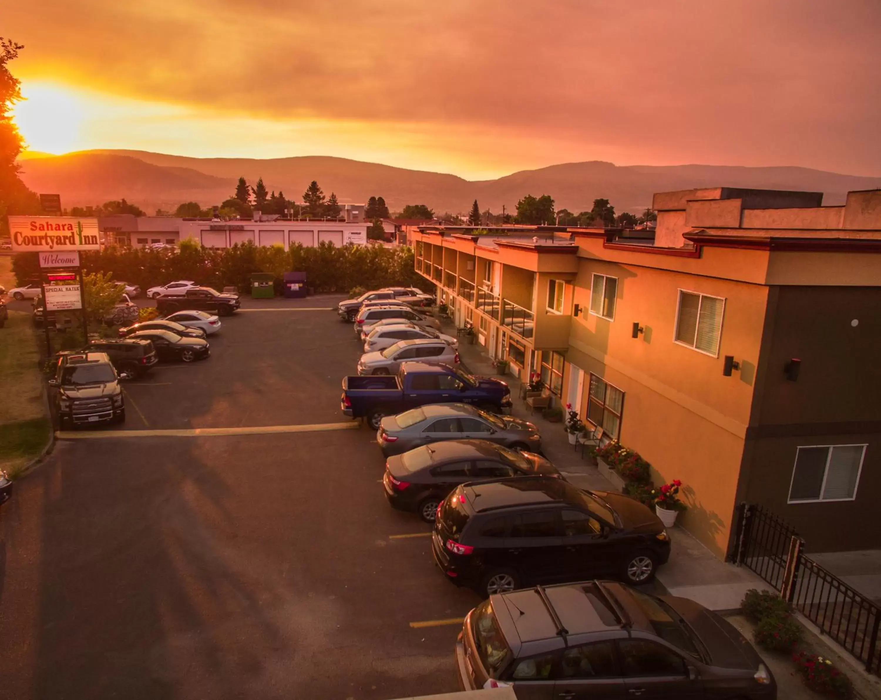 Sahara Courtyard Inn Penticton