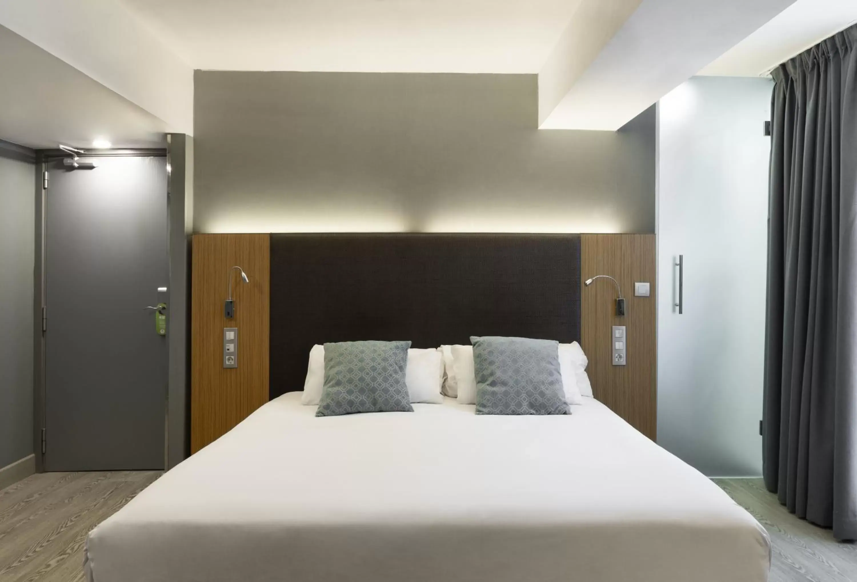 Double or Twin Room (1-2 Adults) in Petit Palace Alcalá Double or Twin Room (1-2 Adults) in Petit Palace Alcalá