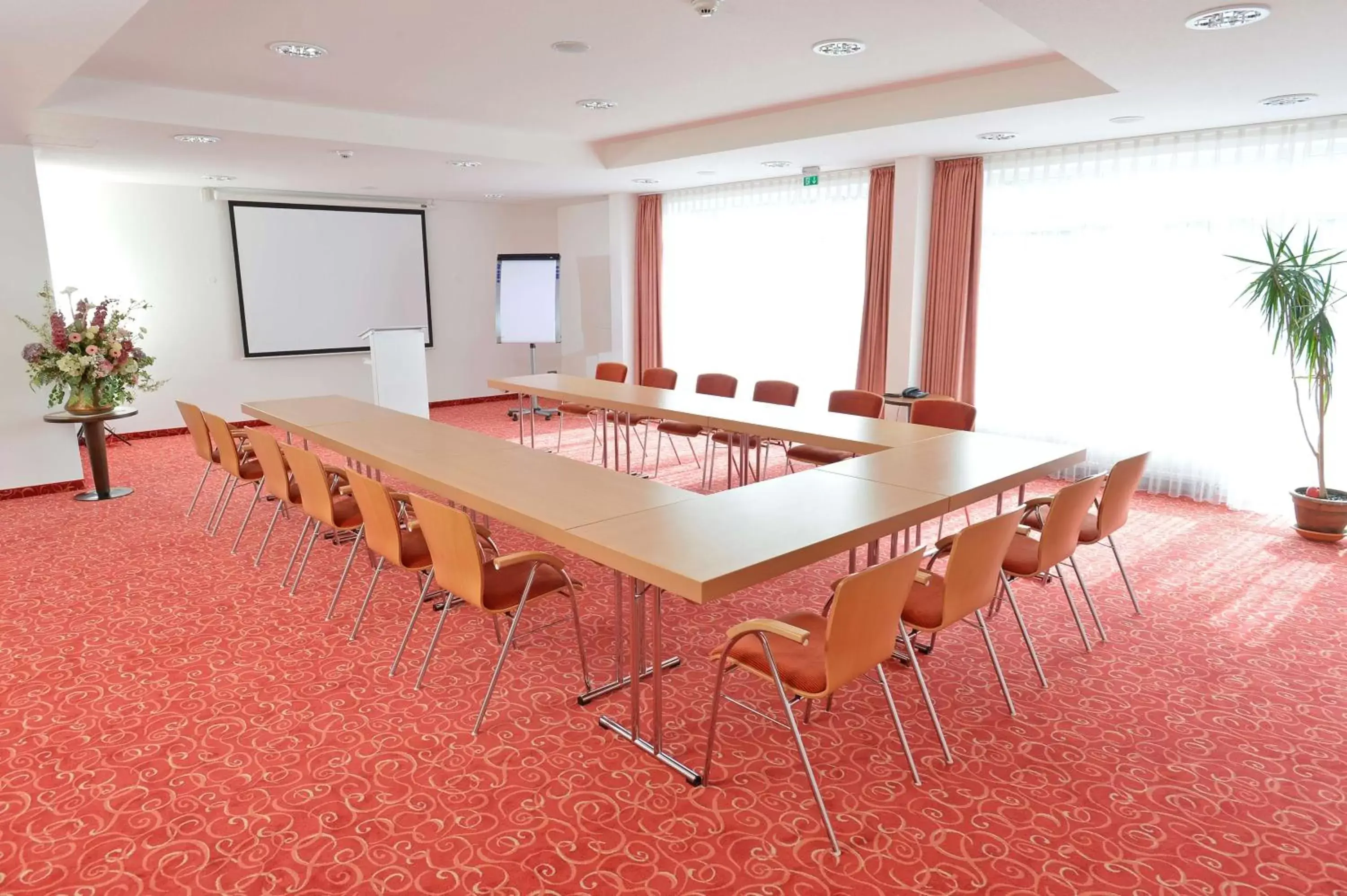 Meeting/conference room in Best Western Plus Hotel Alpenhof