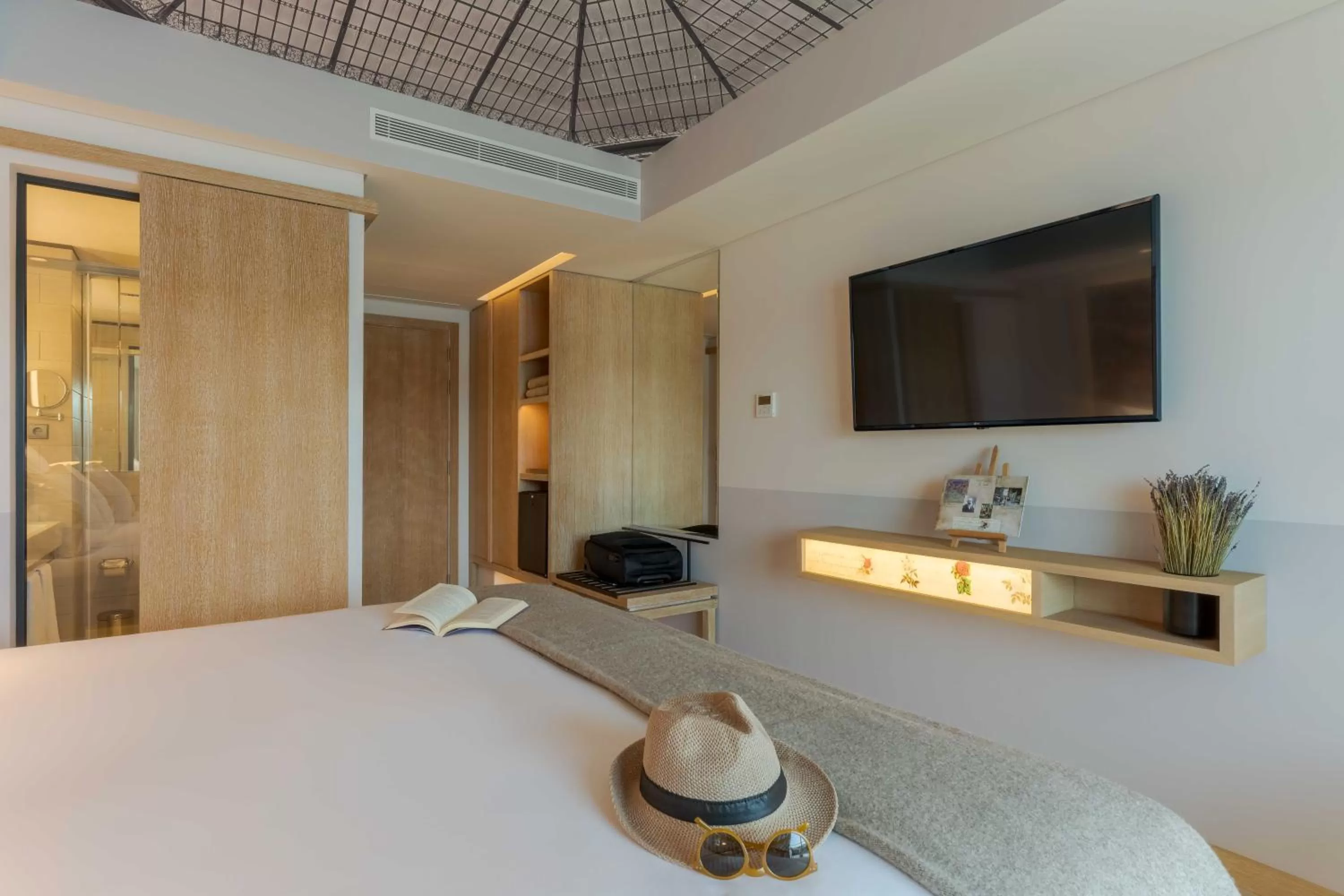 Bed in Pestana Douro Riverside - Preferred Hotels & Resorts, Lifestyle