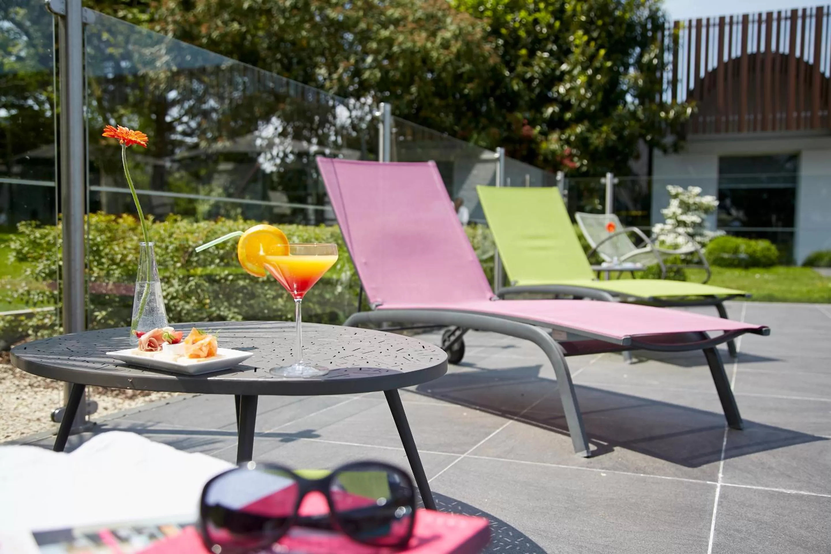 Garden in Novotel Lens Noyelles